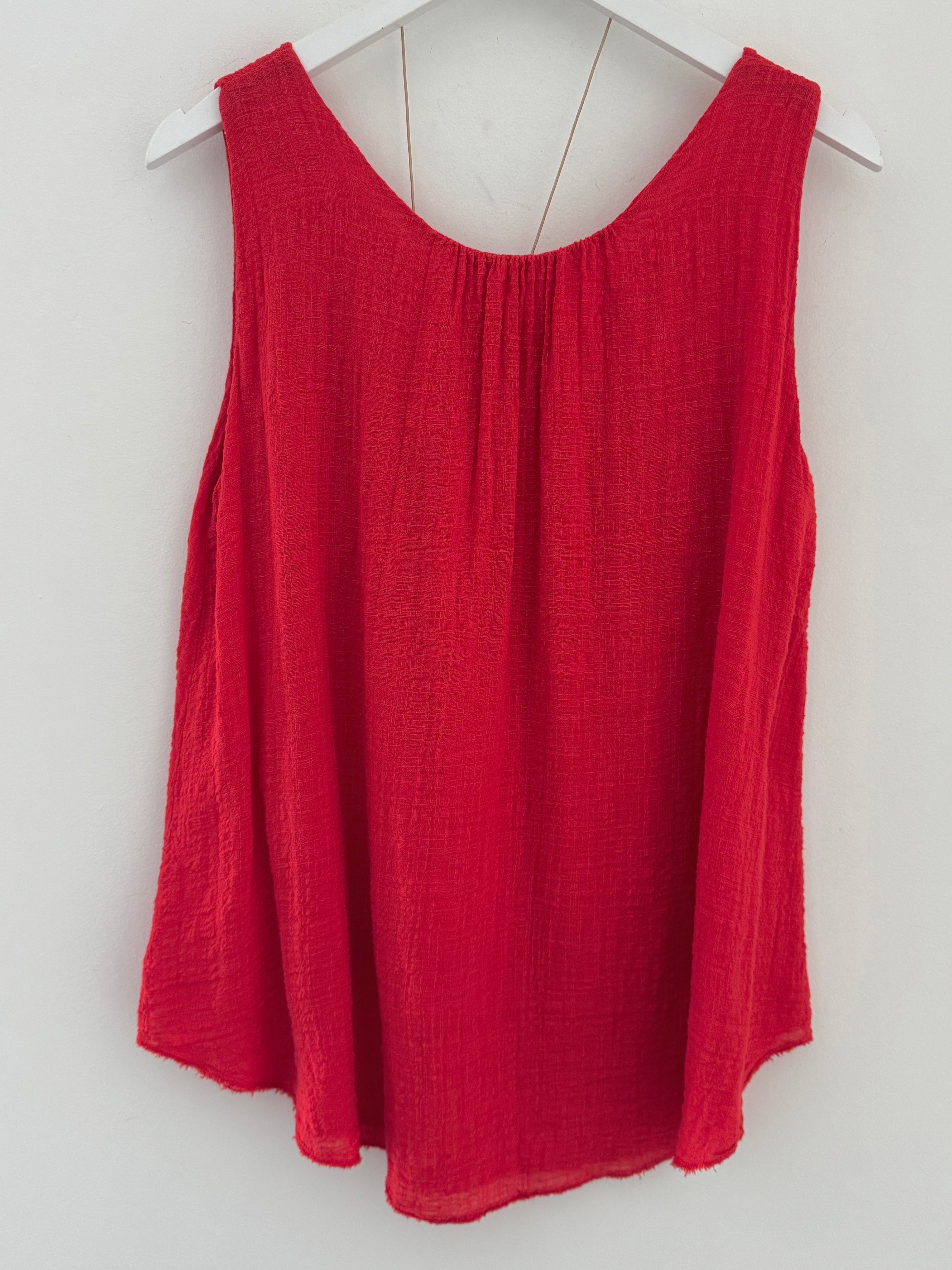Cotton Top with Necklace in Red
