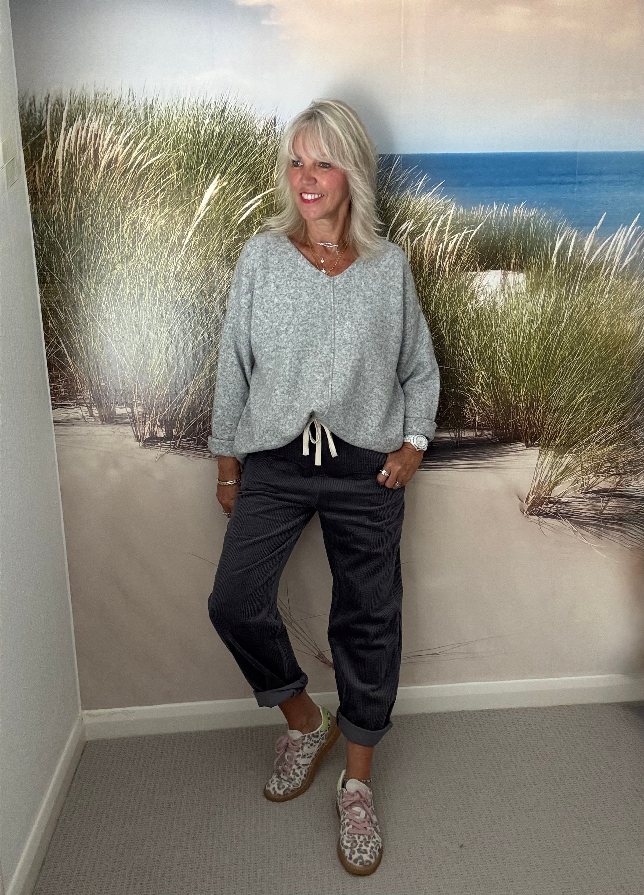 Seam Front V Neck Jumper in Marl Grey