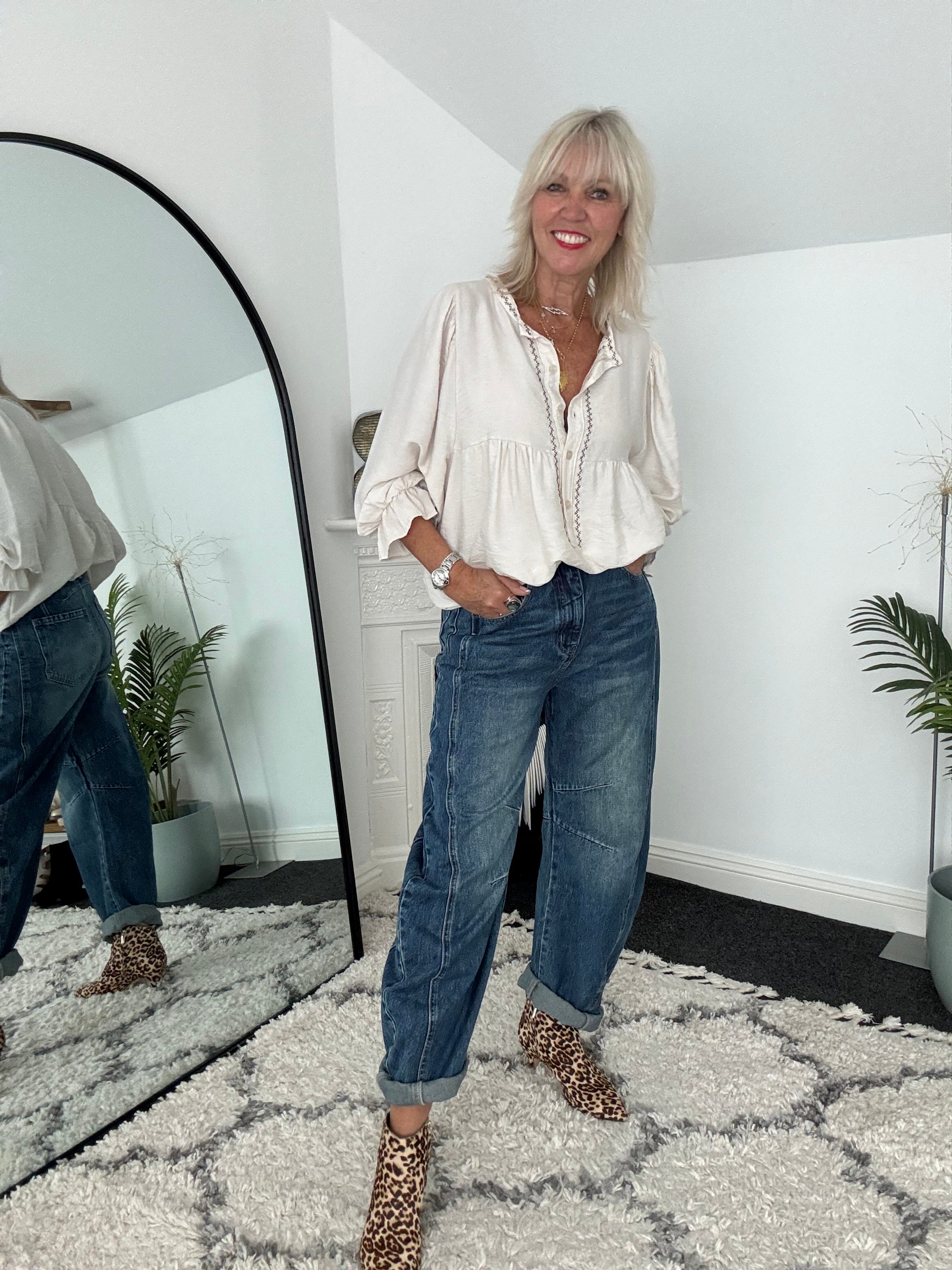 Barrel Leg Jeans with Elasticated Waist
