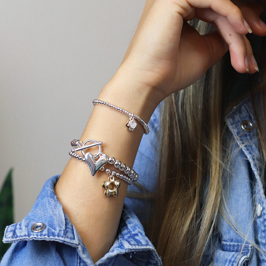 Silver Bead Bracelet with Gold Daisy