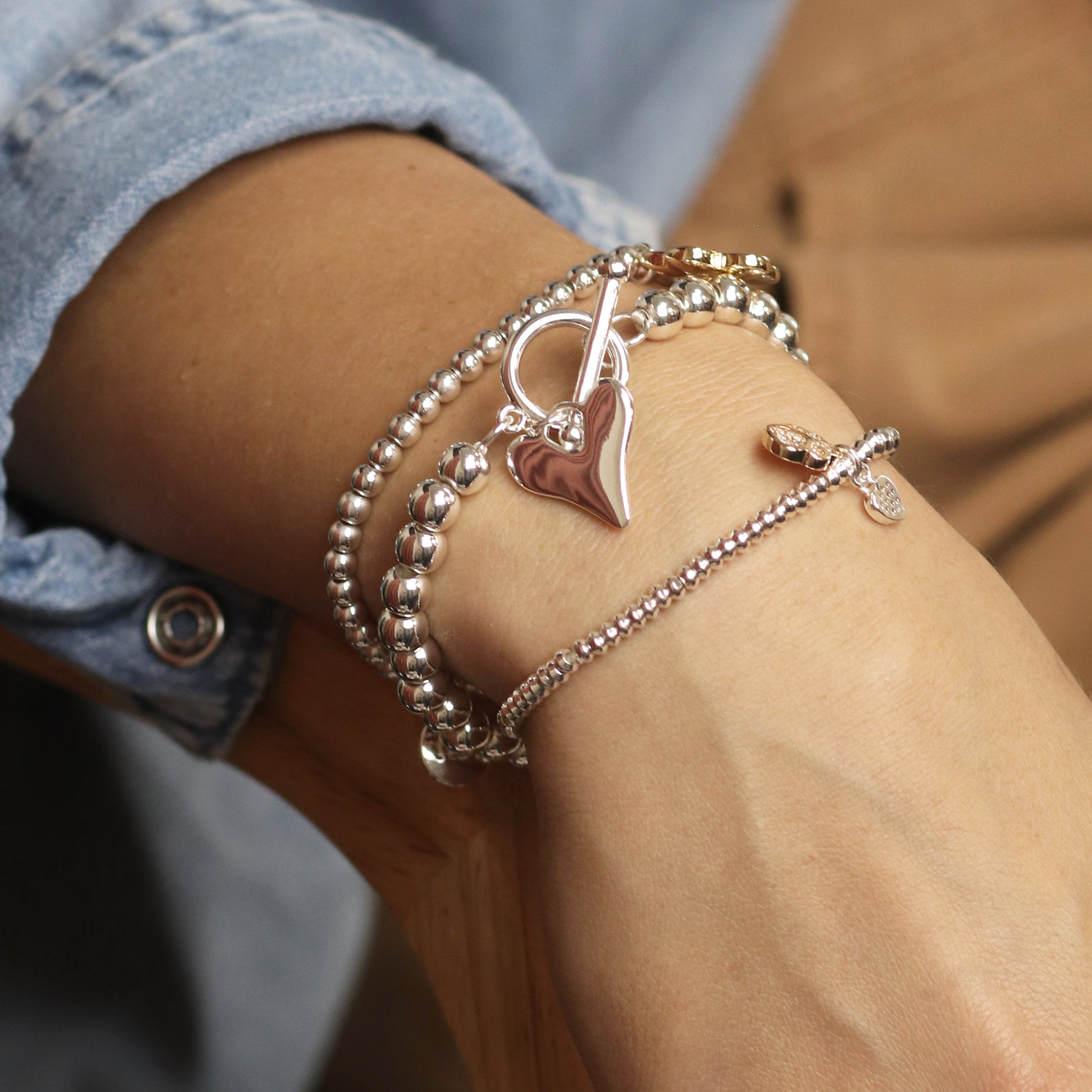 Silver Bead T-Bar & Heart Charm Stretch Bracelet