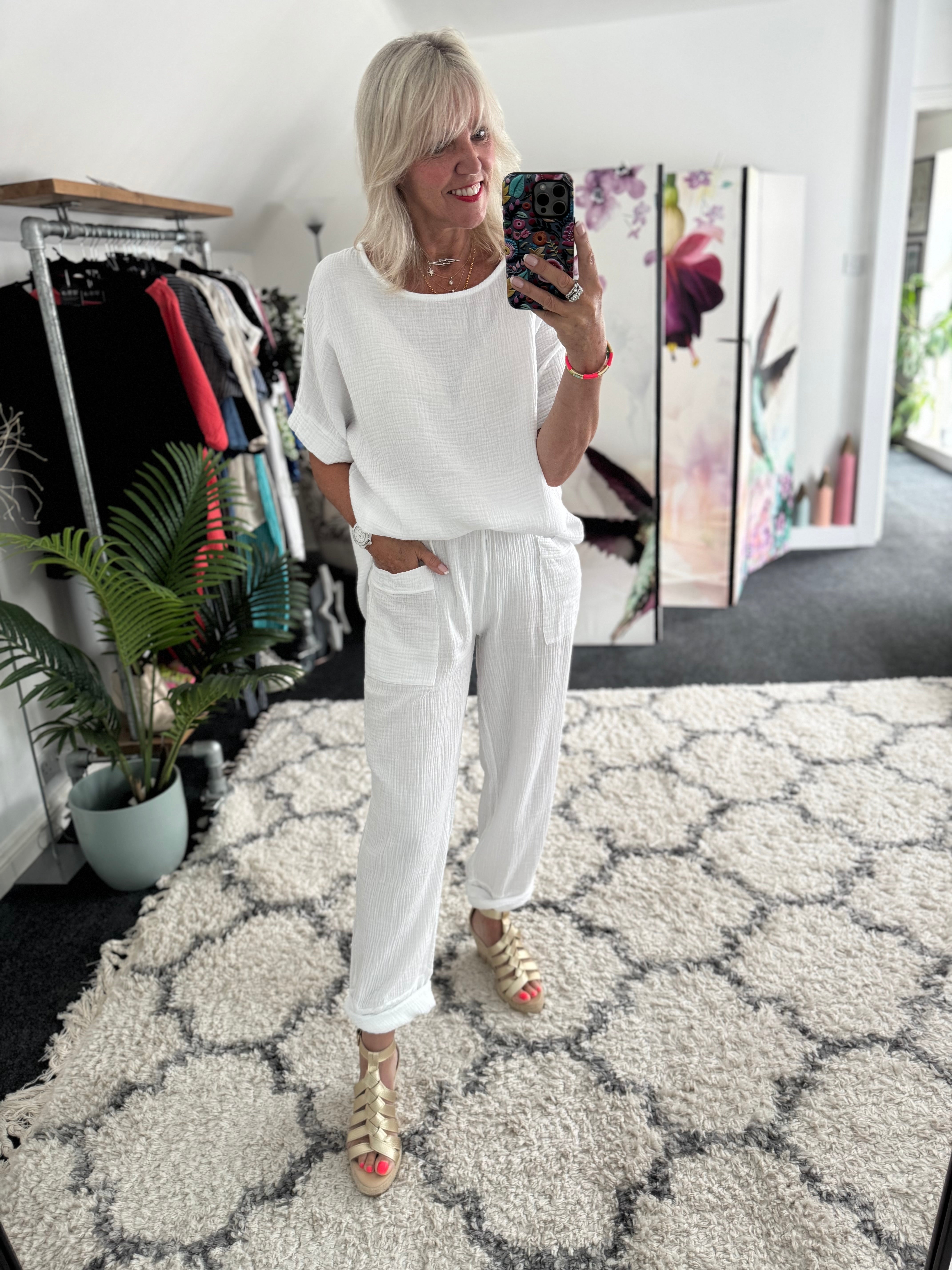 Simple Cheesecloth Top in White