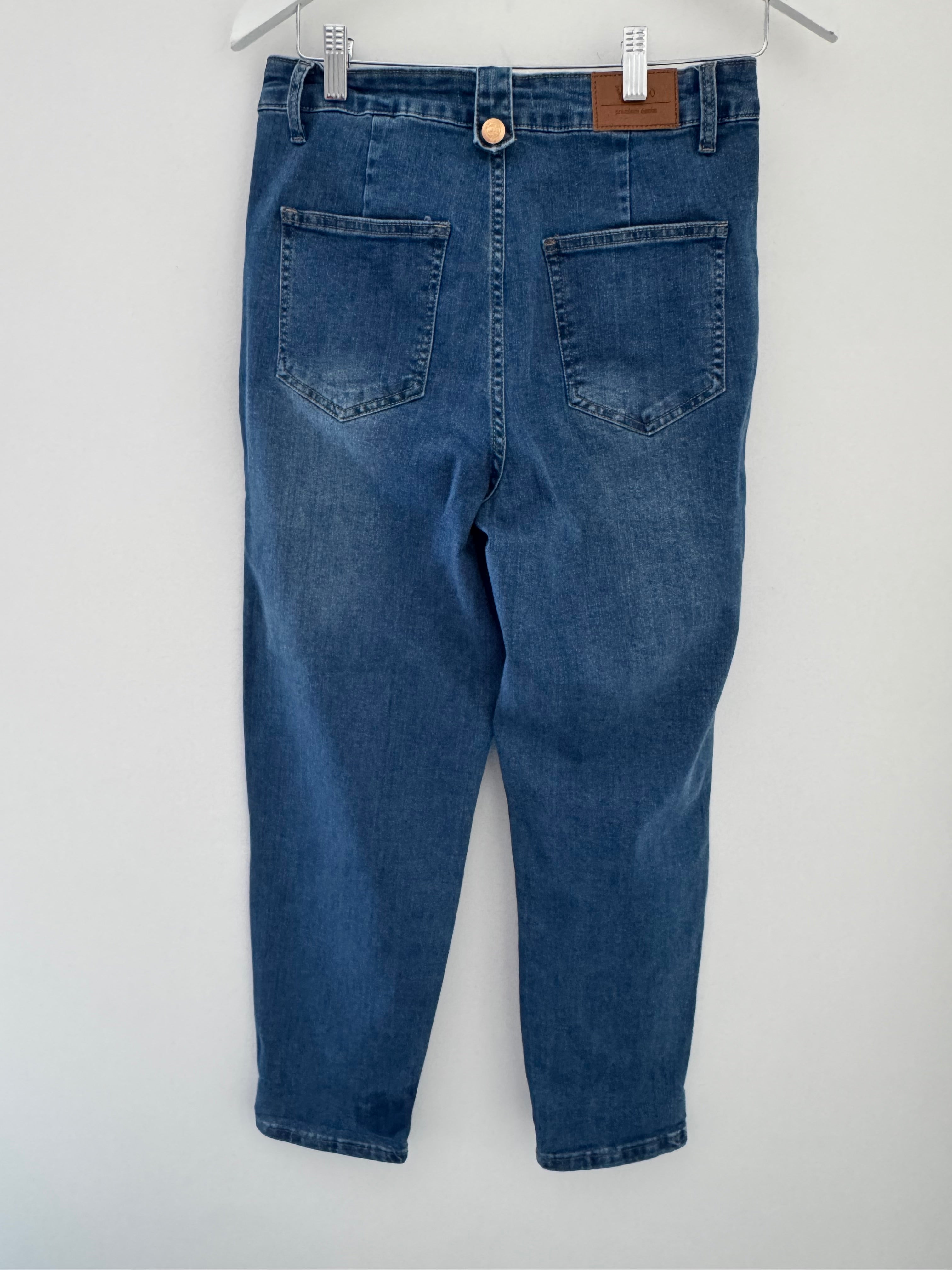 Slim Boyfriend Jeans with Gold Buttons