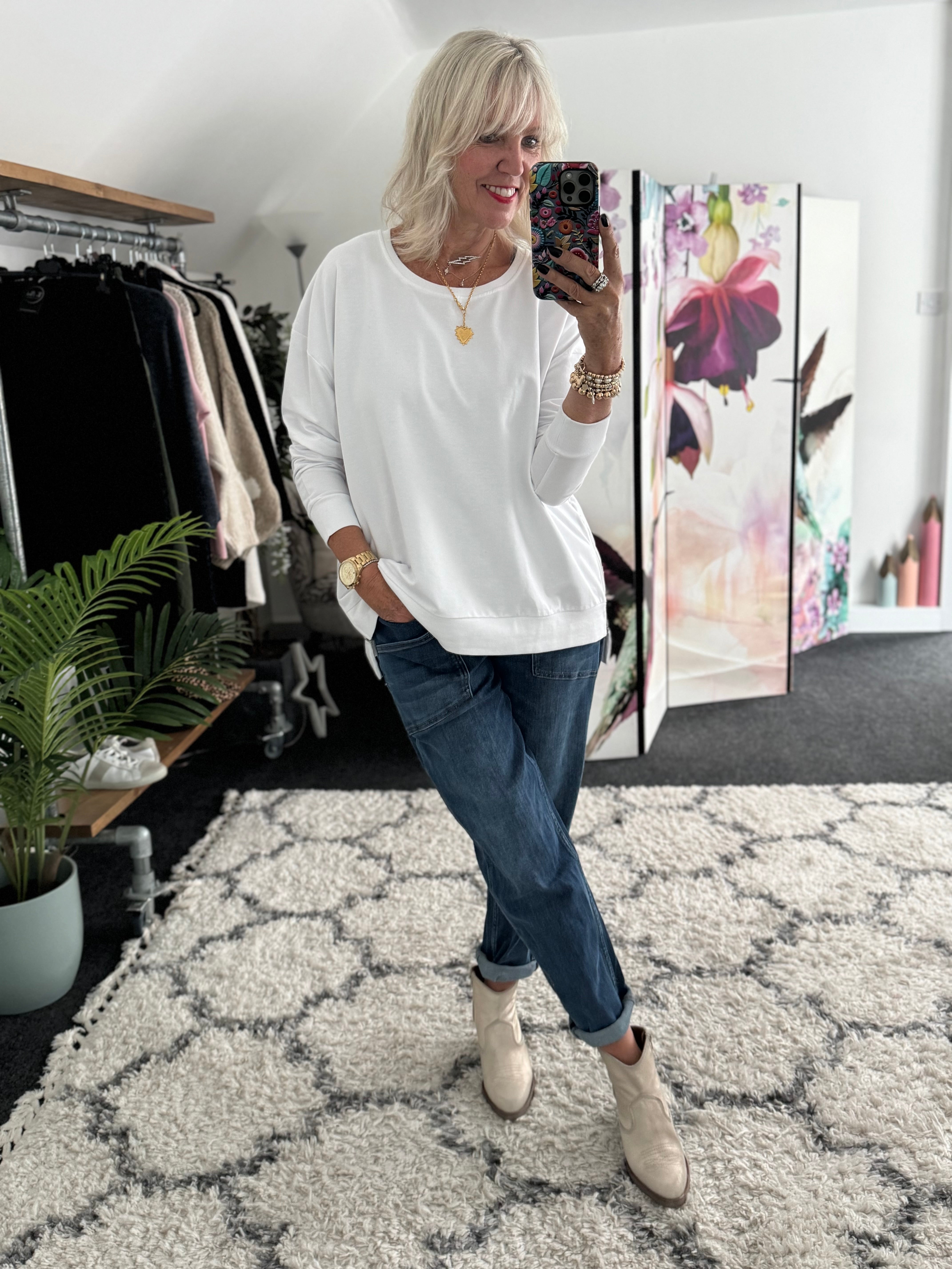 Zipped Sweatshirt in White