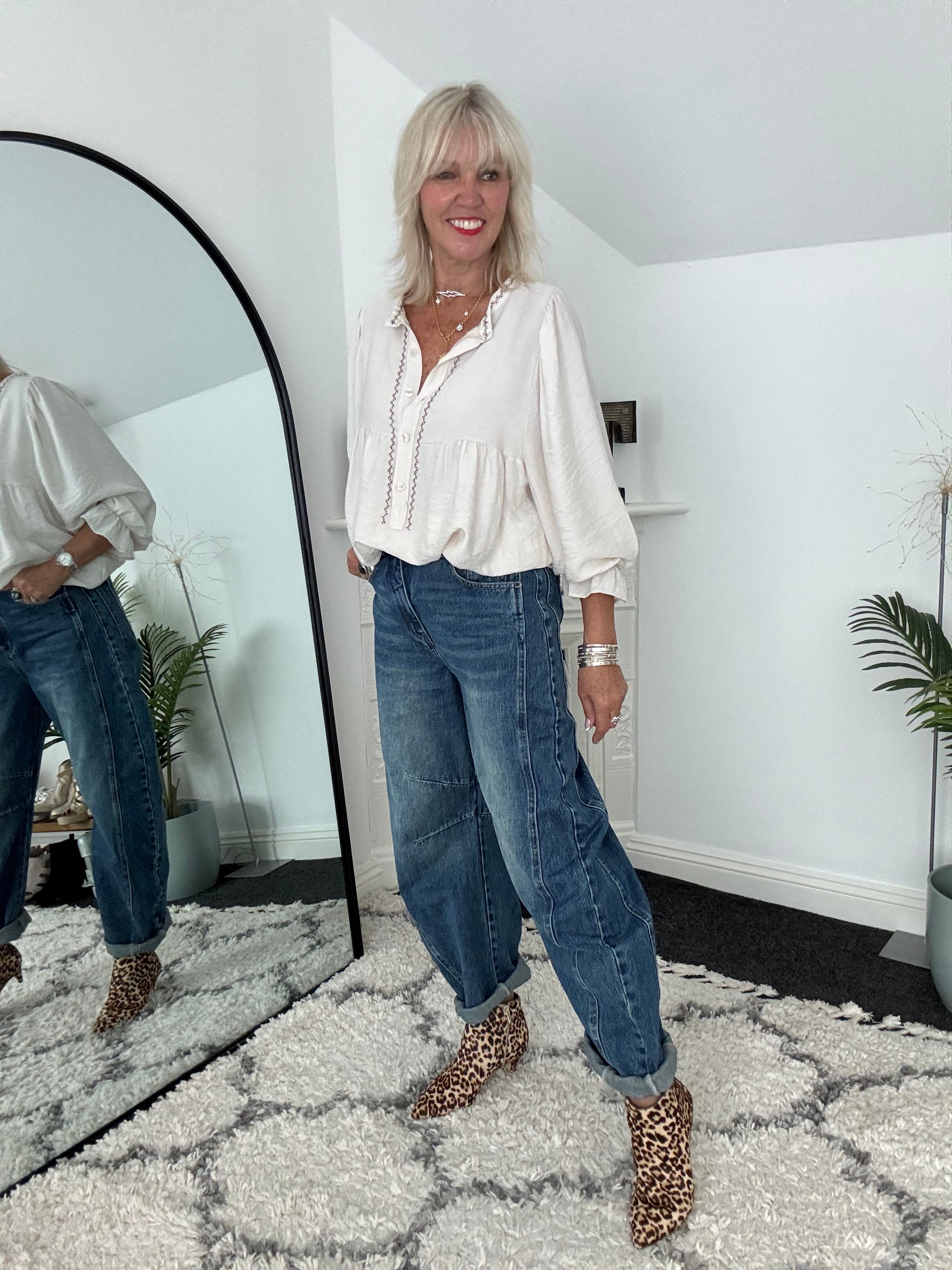 Barrel Leg Jeans with Elasticated Waist