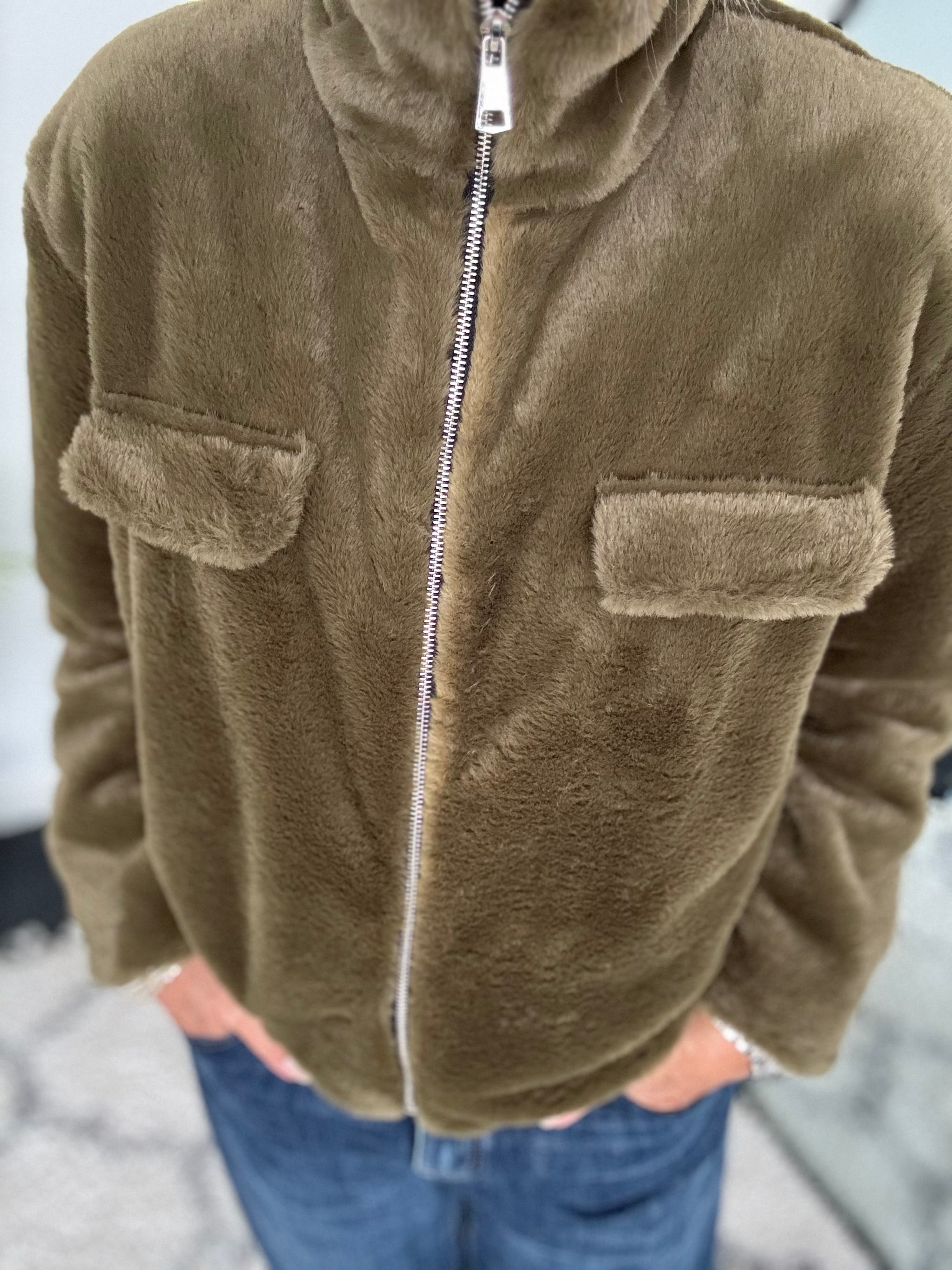 Faux Fur Jacket in Khaki