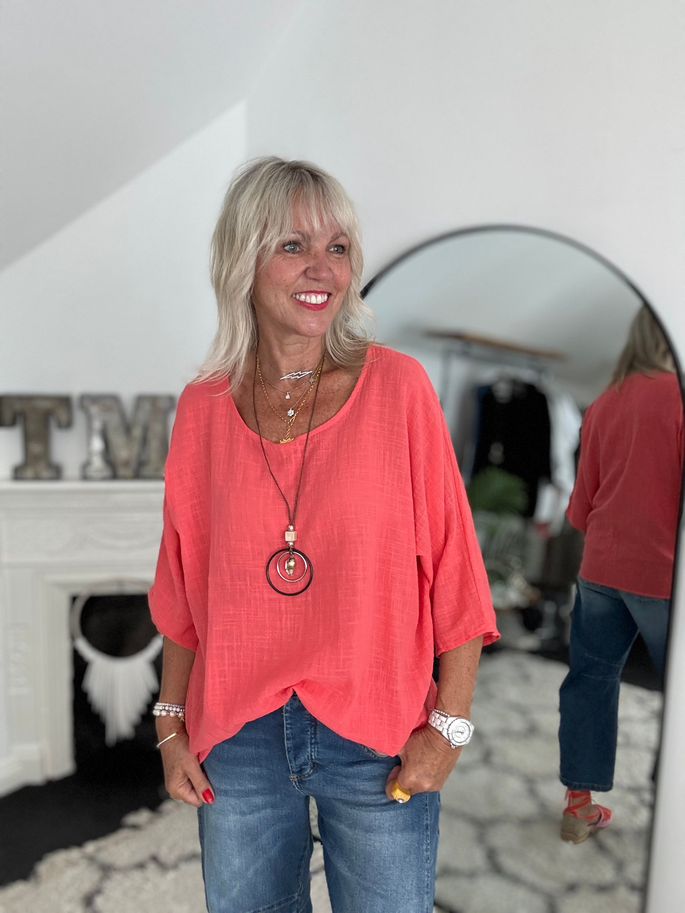 Simple Cotton Scoop Neck Top in Coral