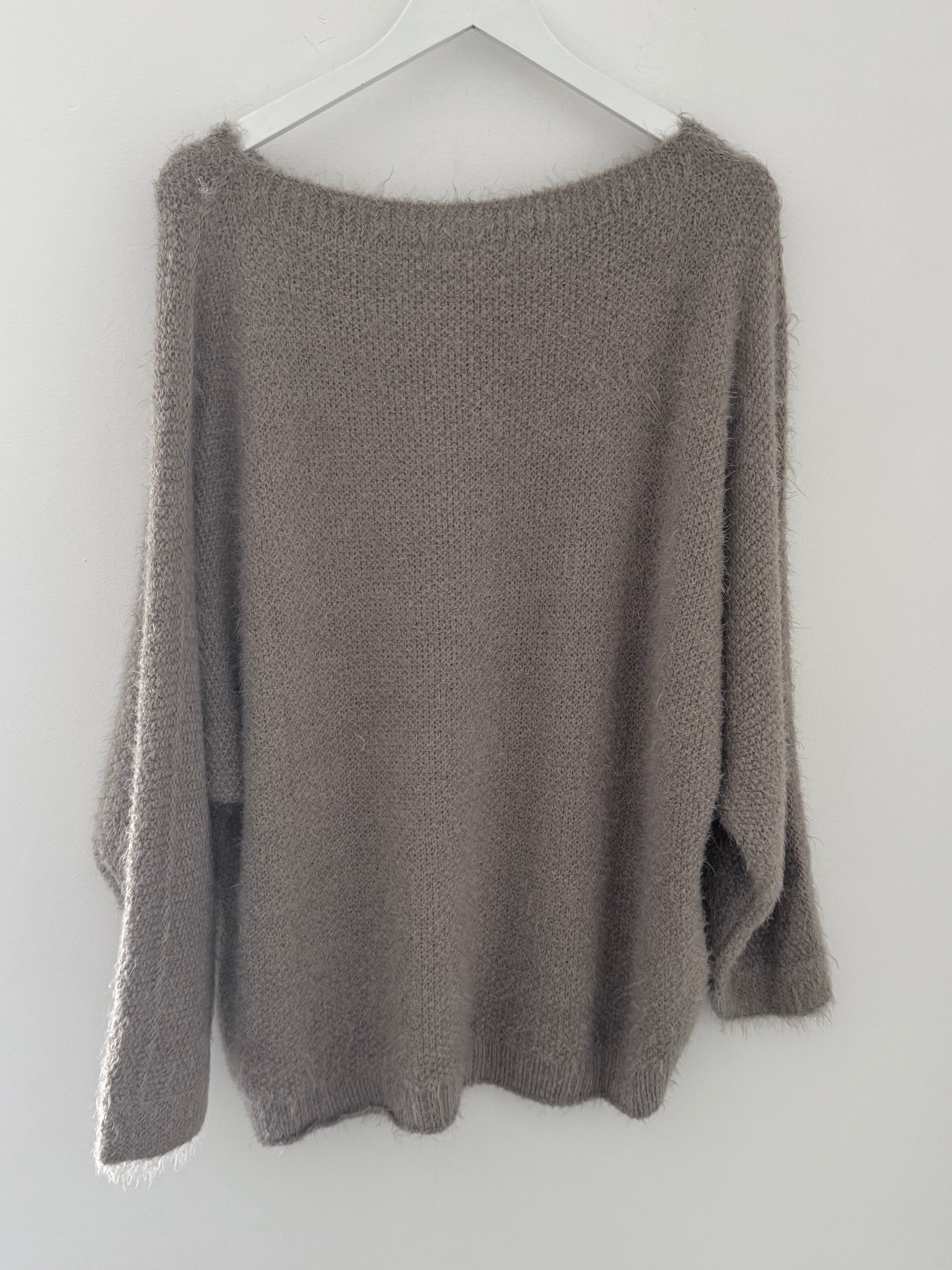 Luxe Fluffy Jumper in Mocha