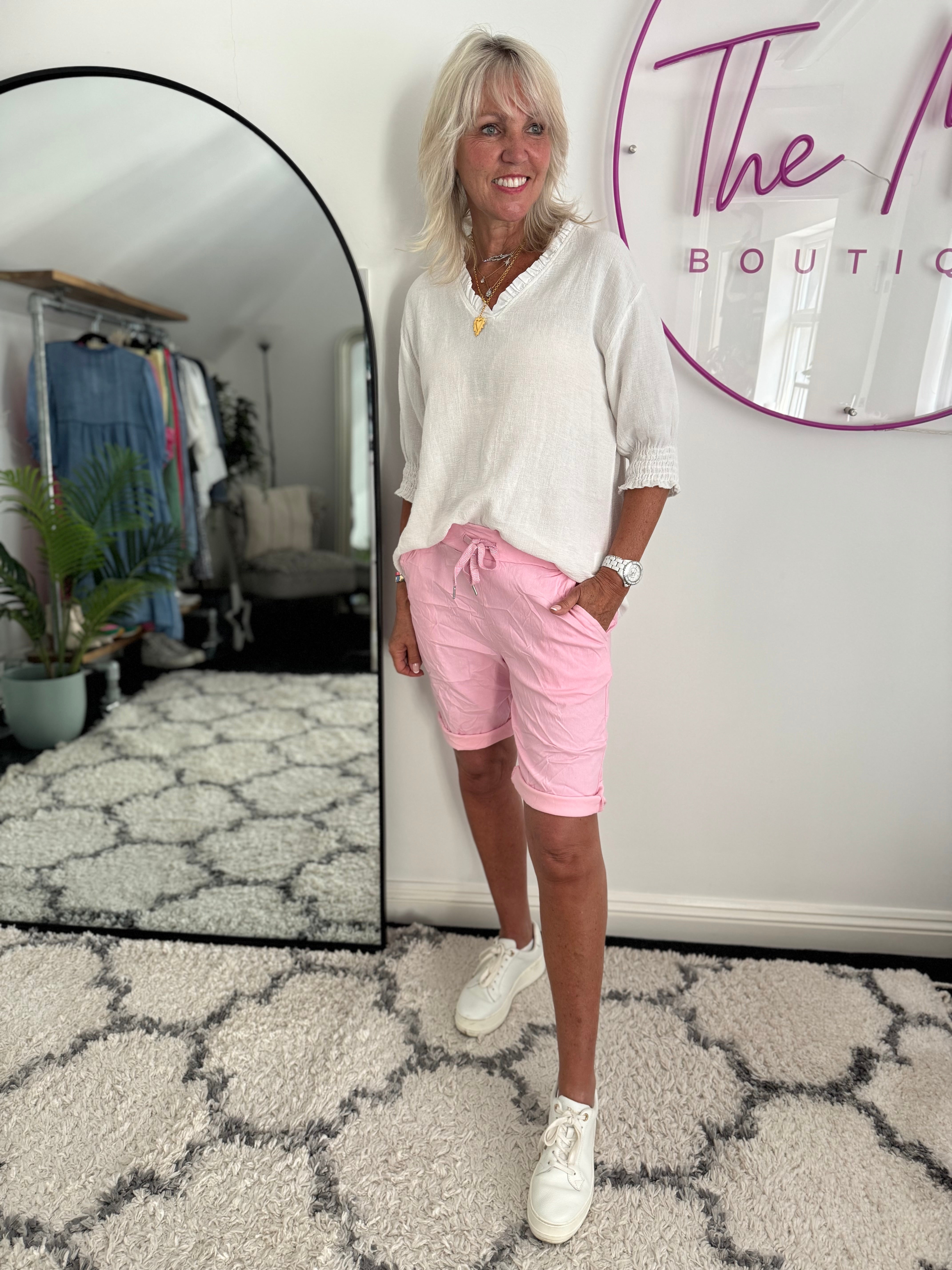 Super Stretch Shorts in Candy Pink