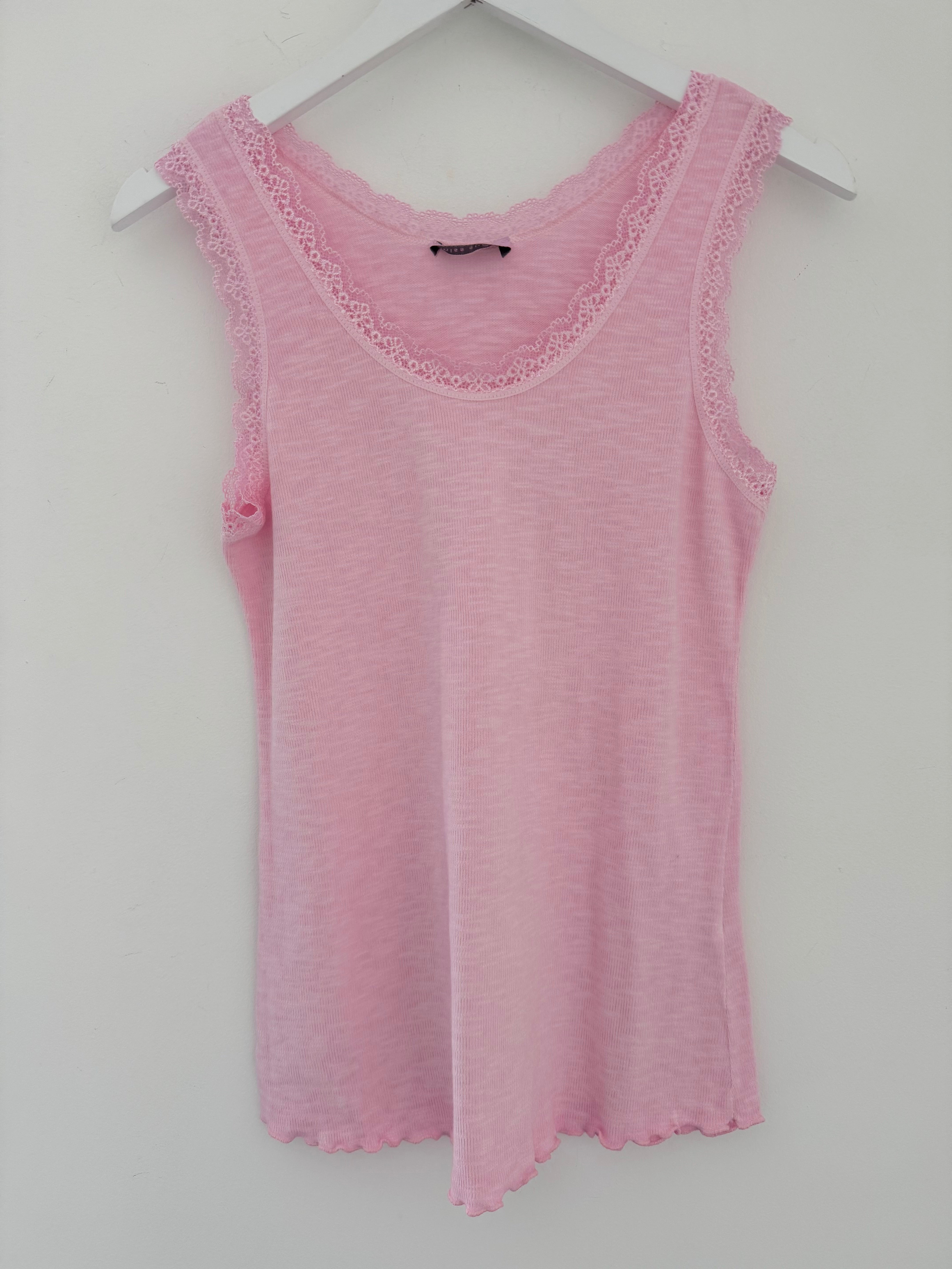 Luxe Ribbed Vest in Pink