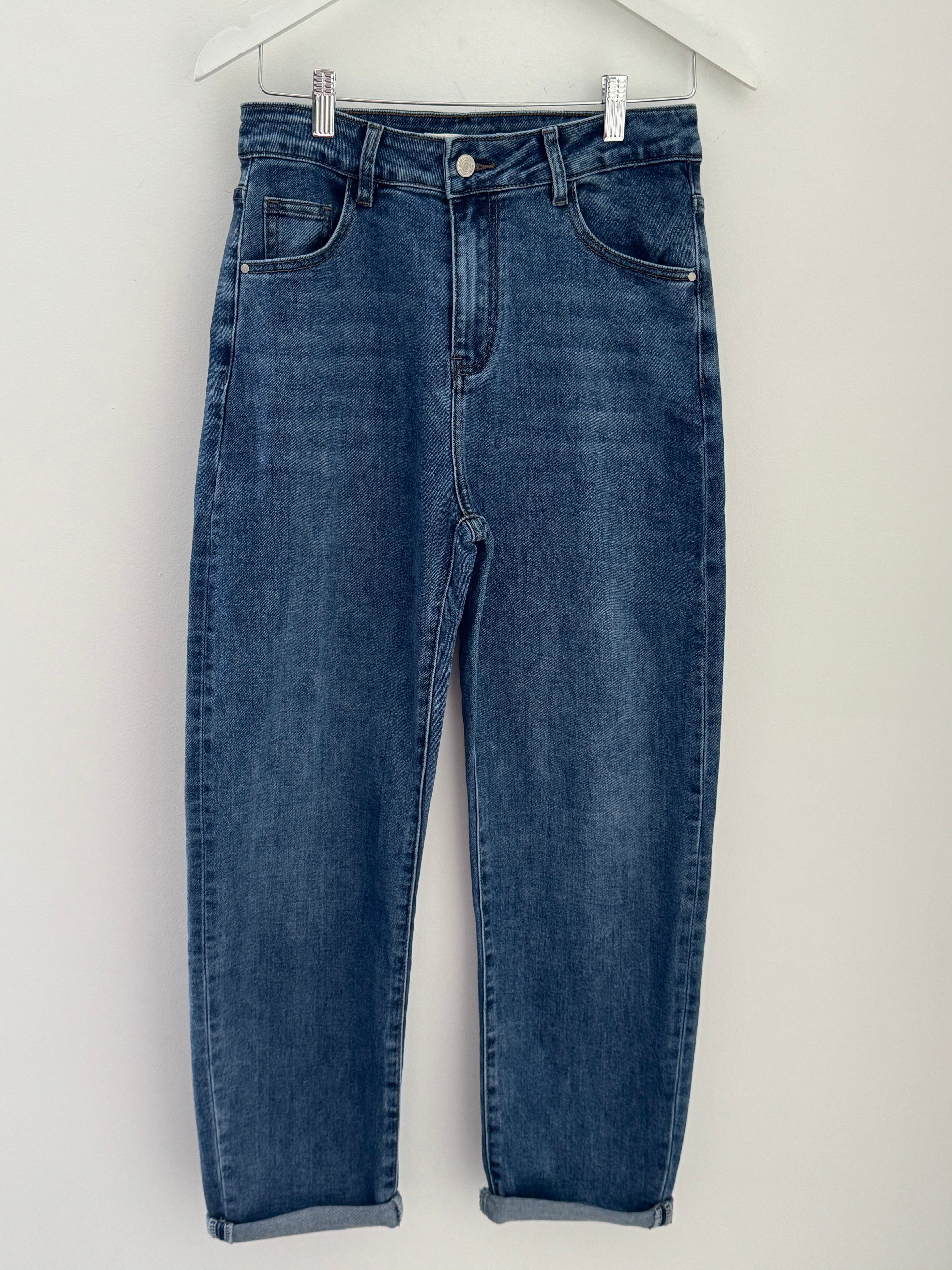 Stretch Boyfriend Jeans in Mid Denim
