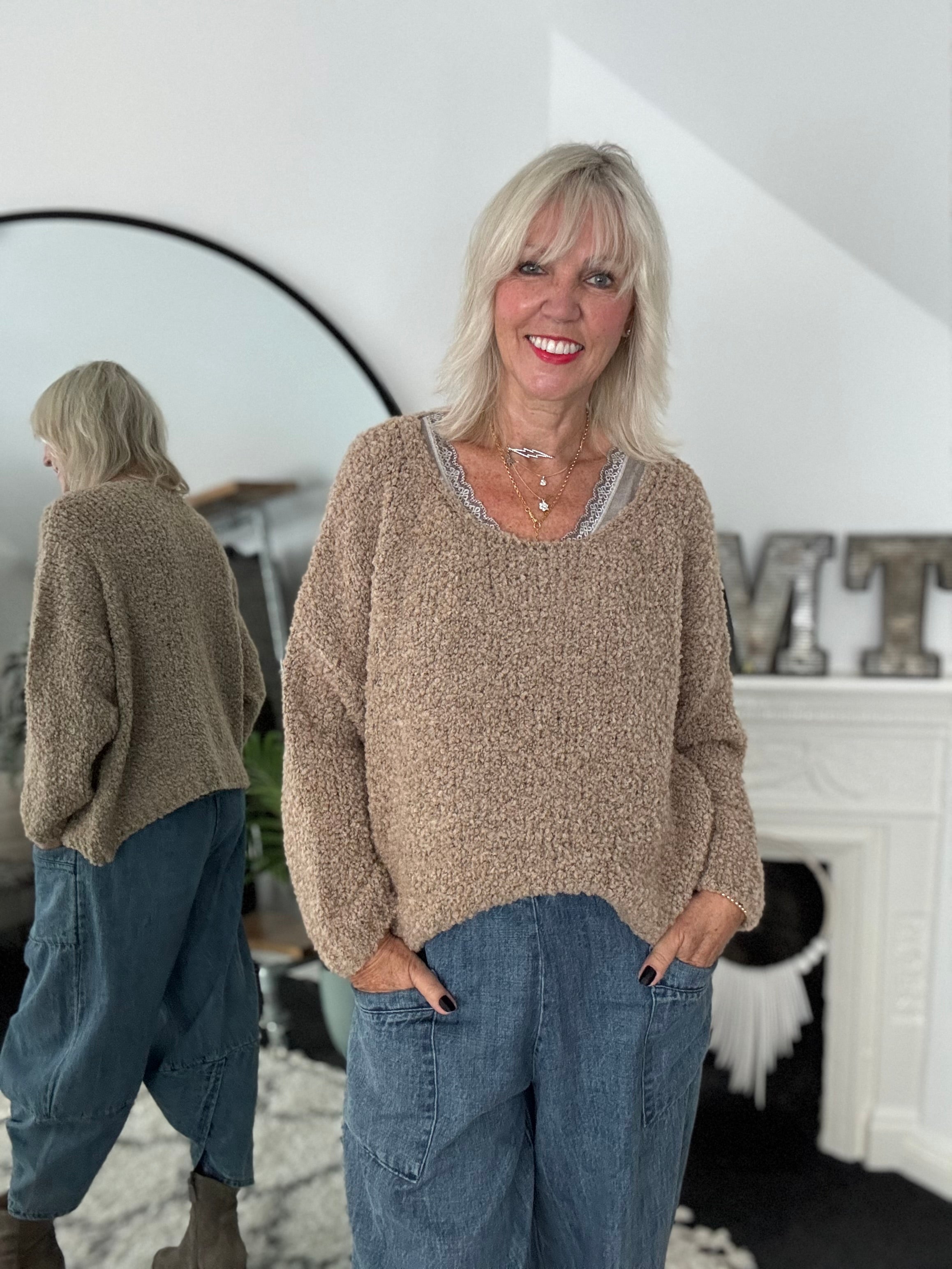 Boucle Jumper in Latte