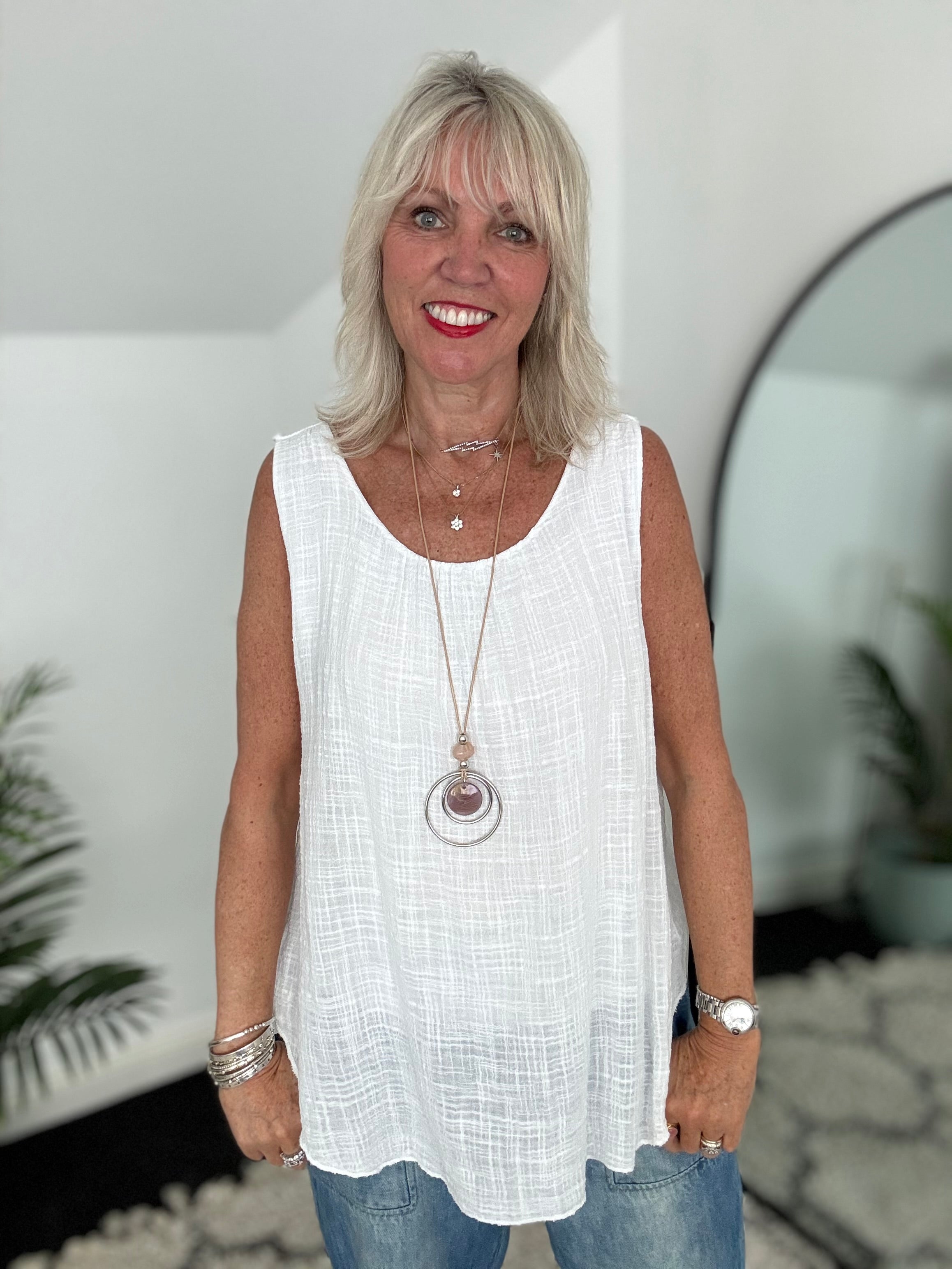 Cotton Top with Necklace in White