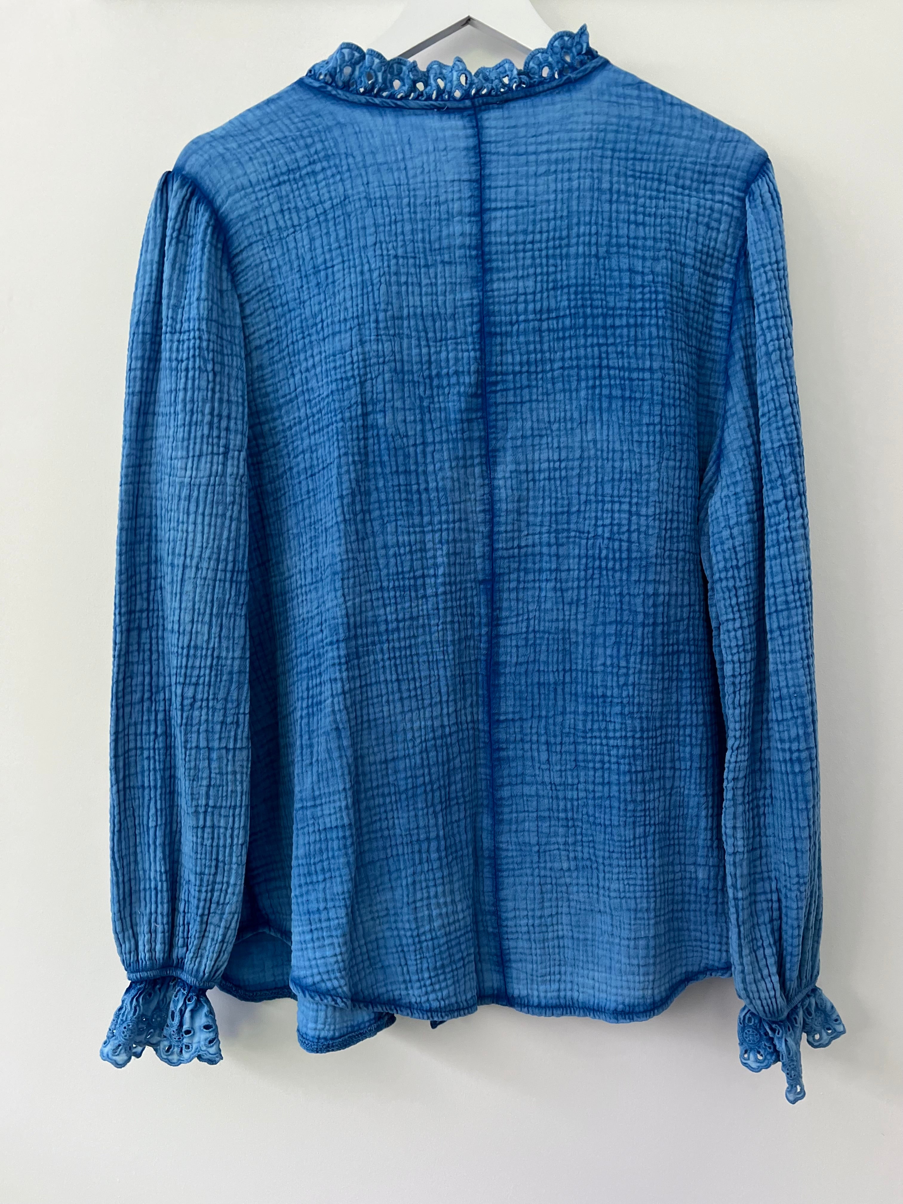 Cheesecloth Shirt in Bright Blue