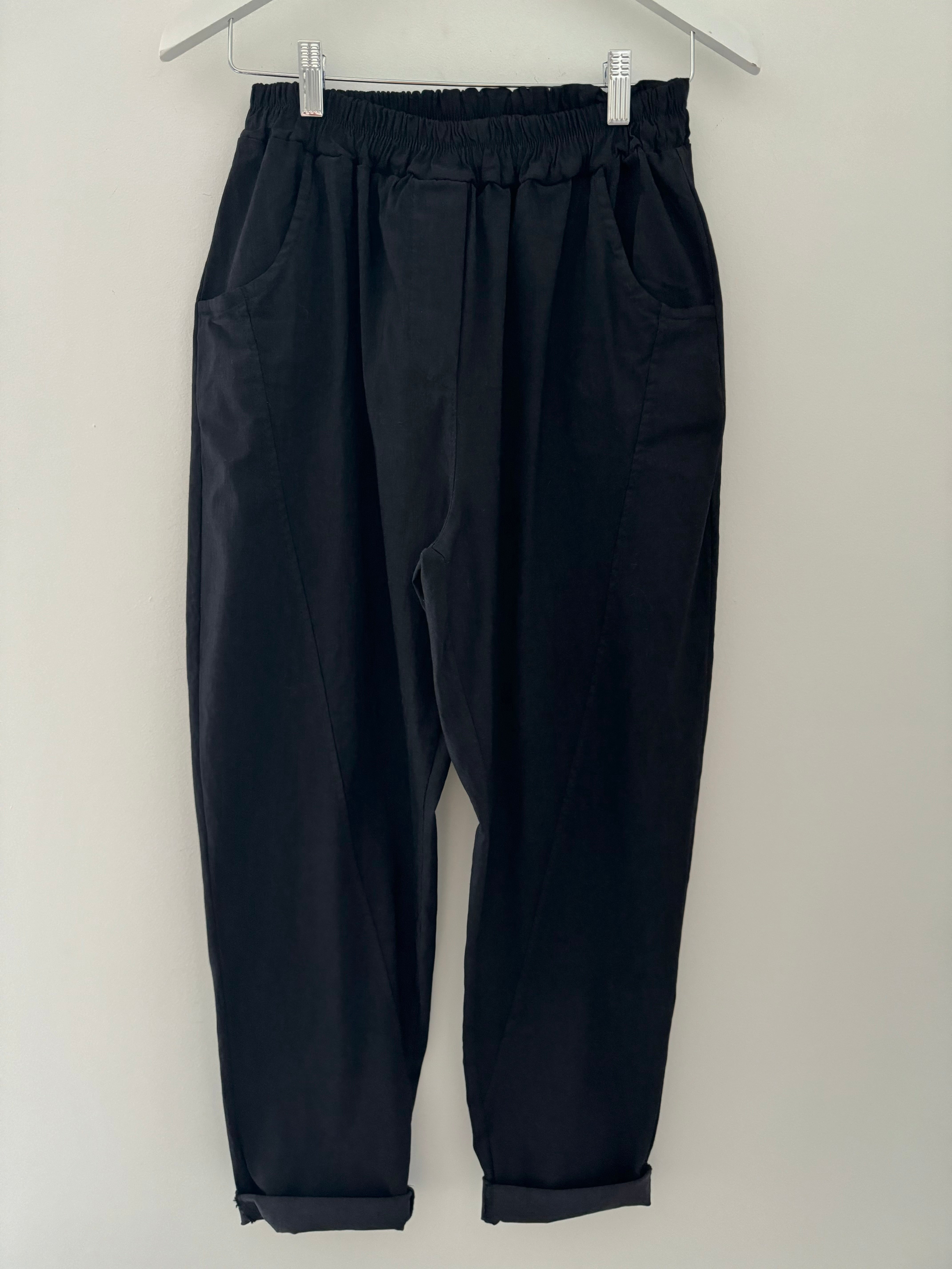Engineered Boyfriend Joggers in Black