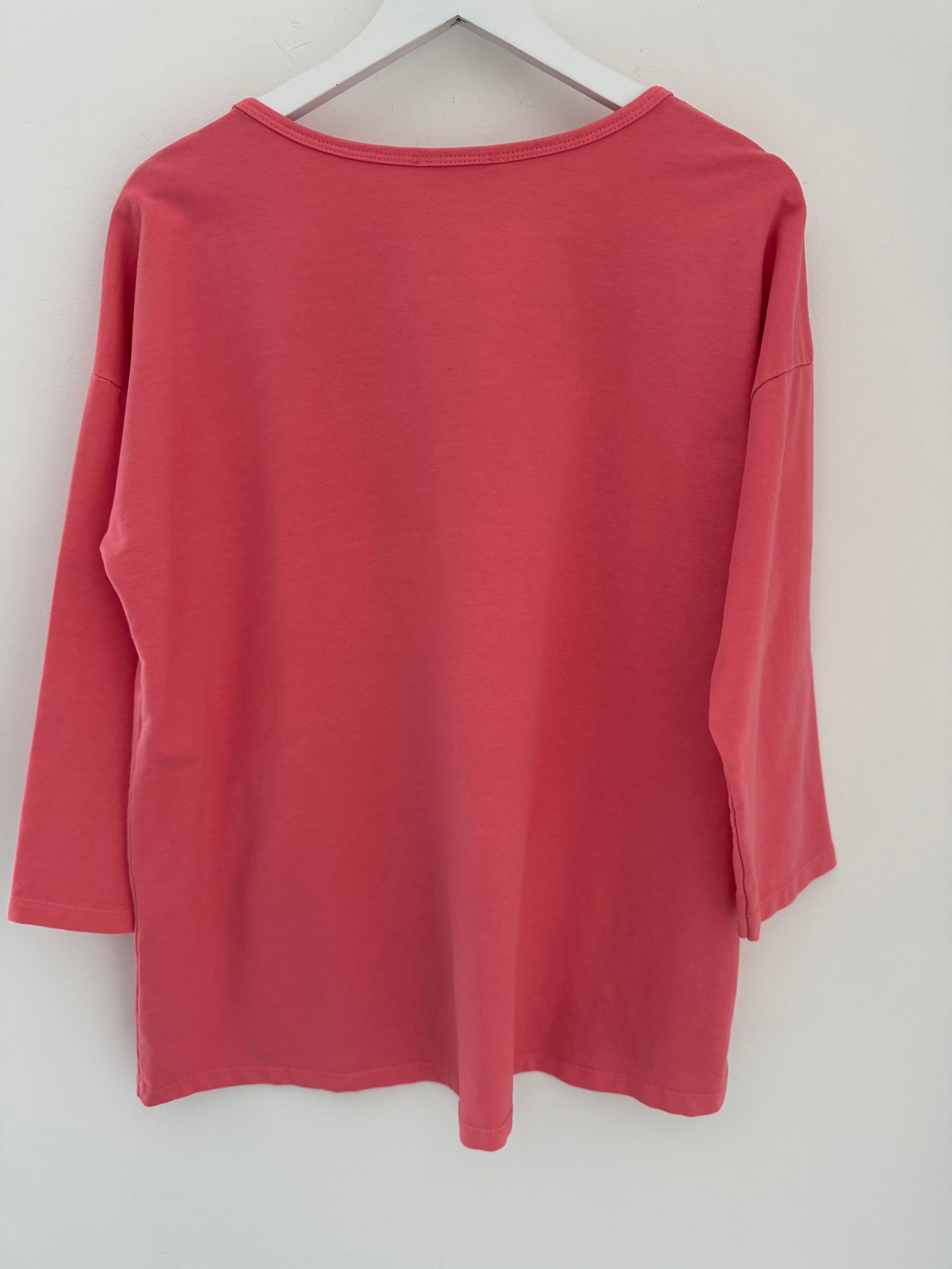 Scoop Neck Cotton Star Top in Coral