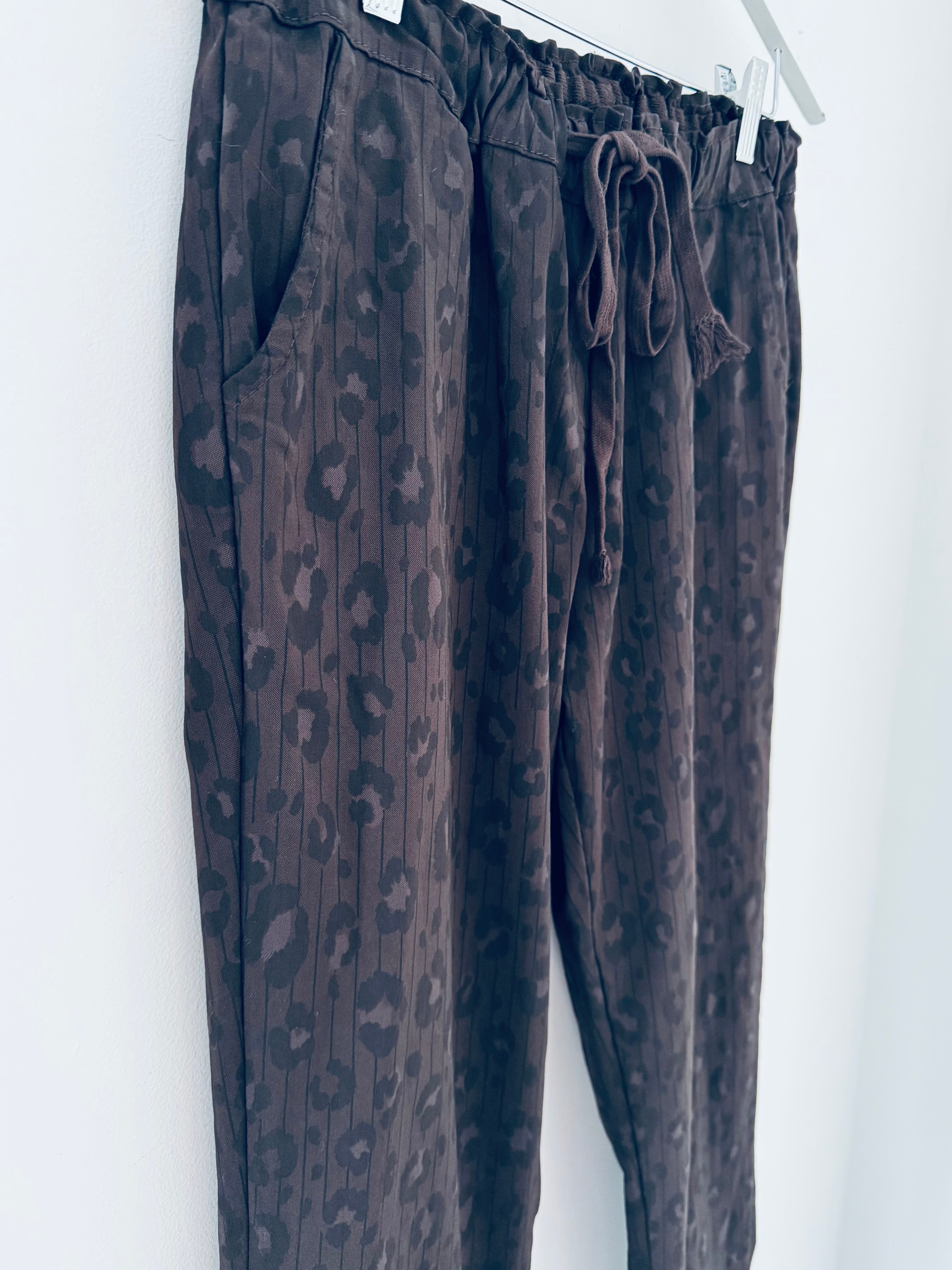 Leopard & Stripe Stretch Joggers in Chocolate Brown