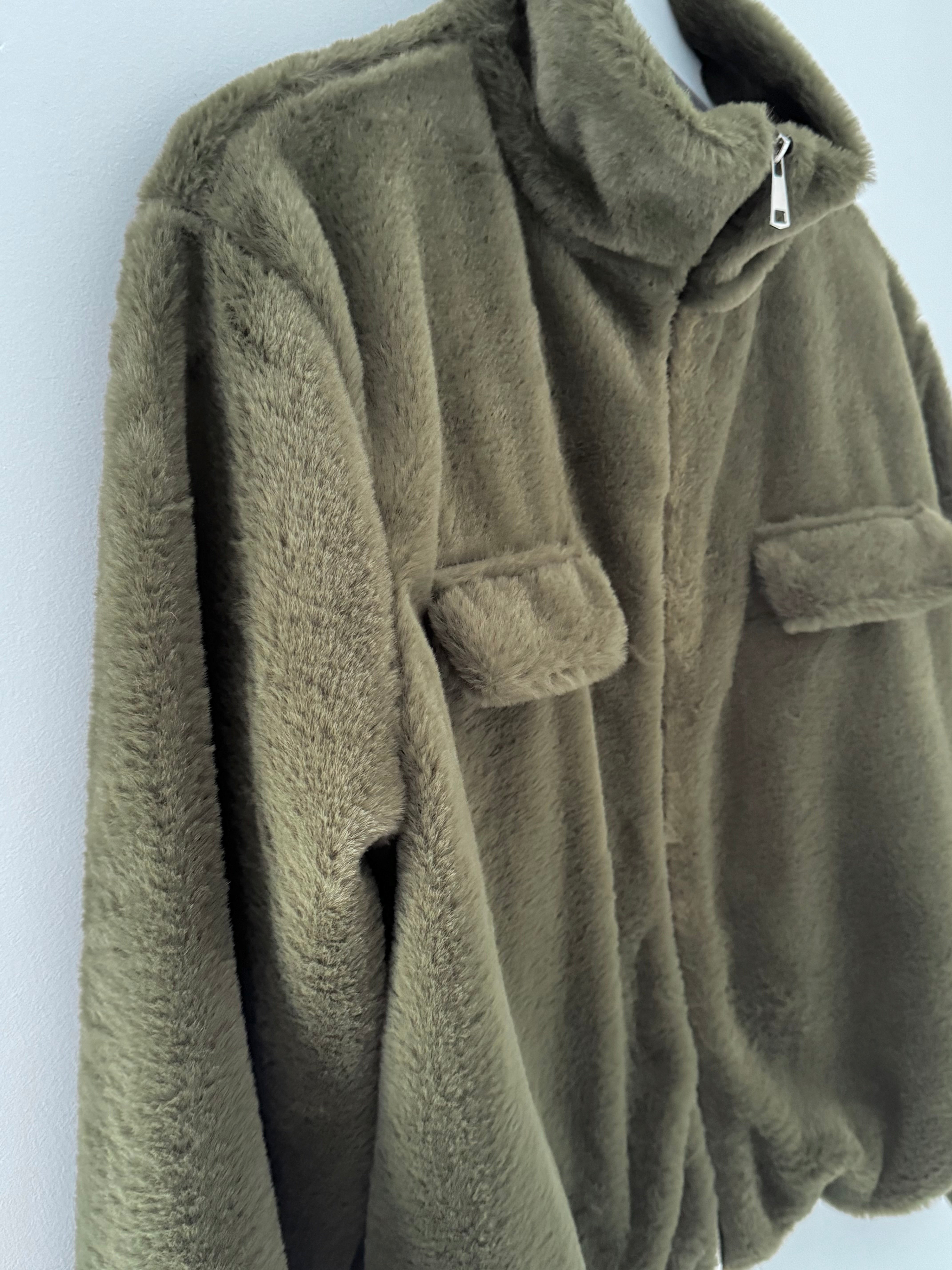 Faux Fur Jacket in Khaki