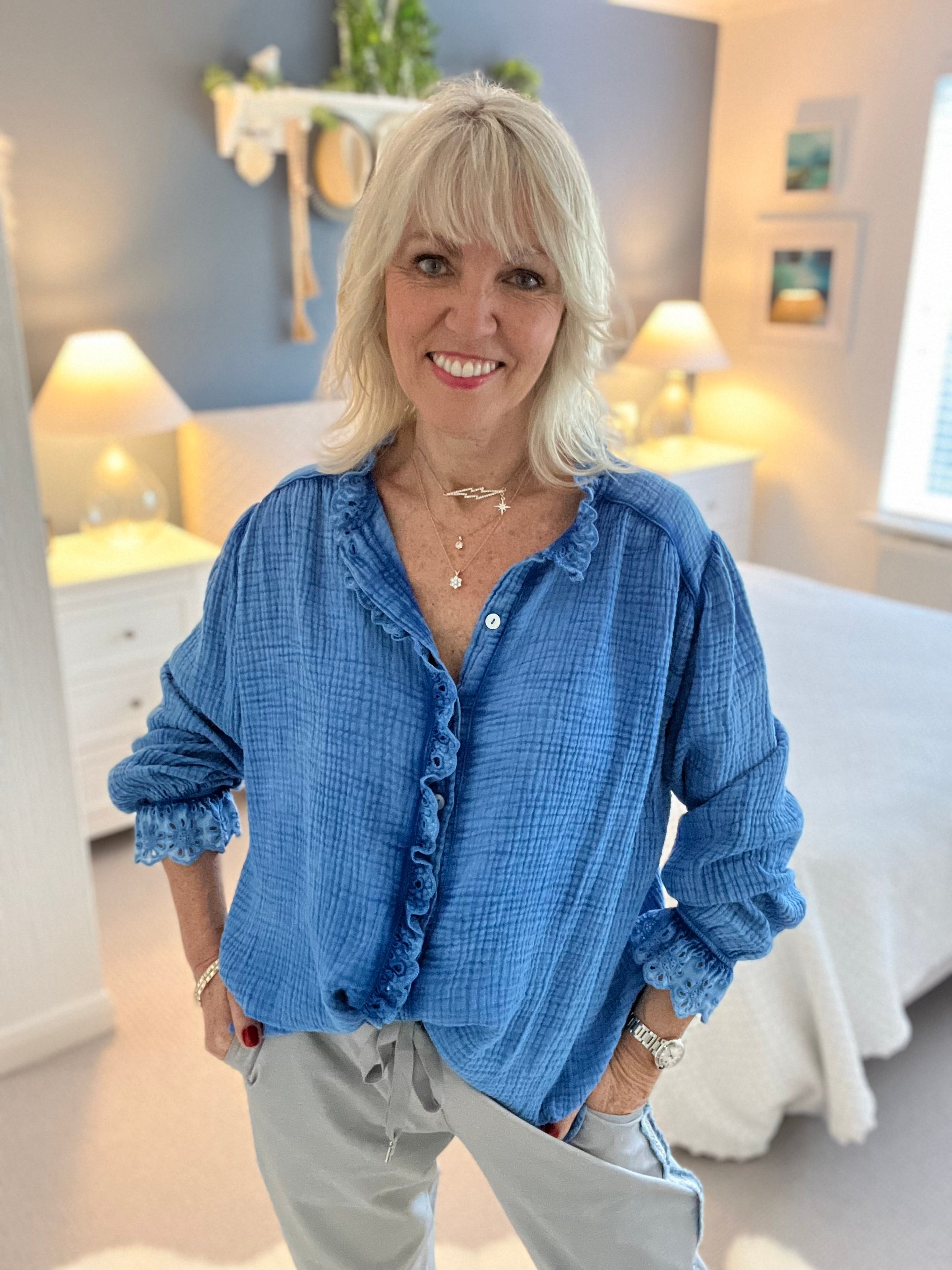 Cheesecloth Shirt in Bright Blue