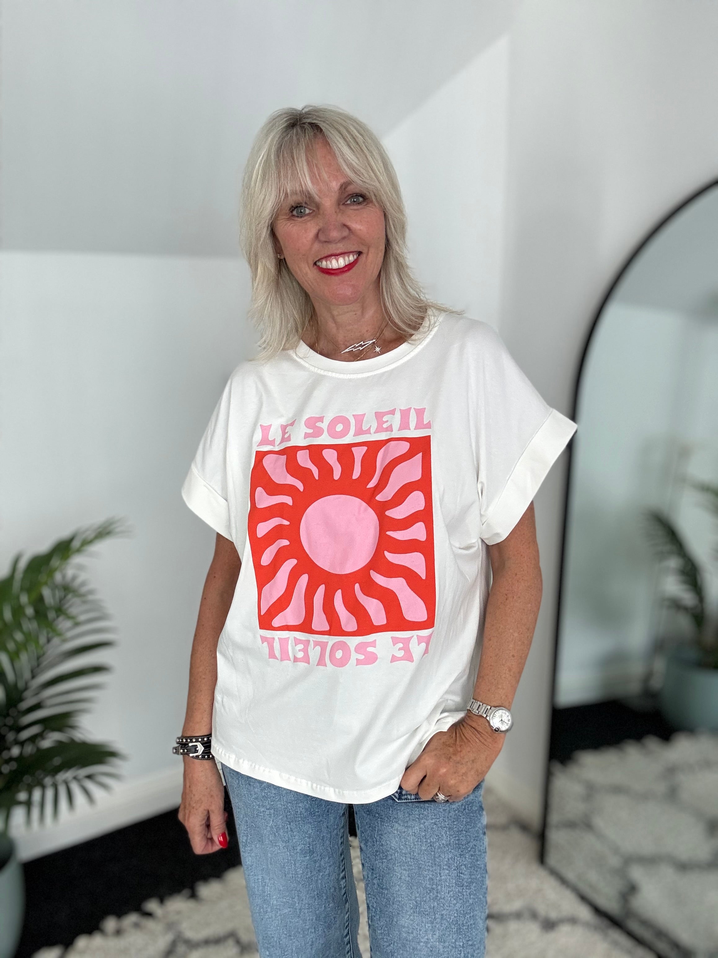 Le Soleil Tee in Ivory