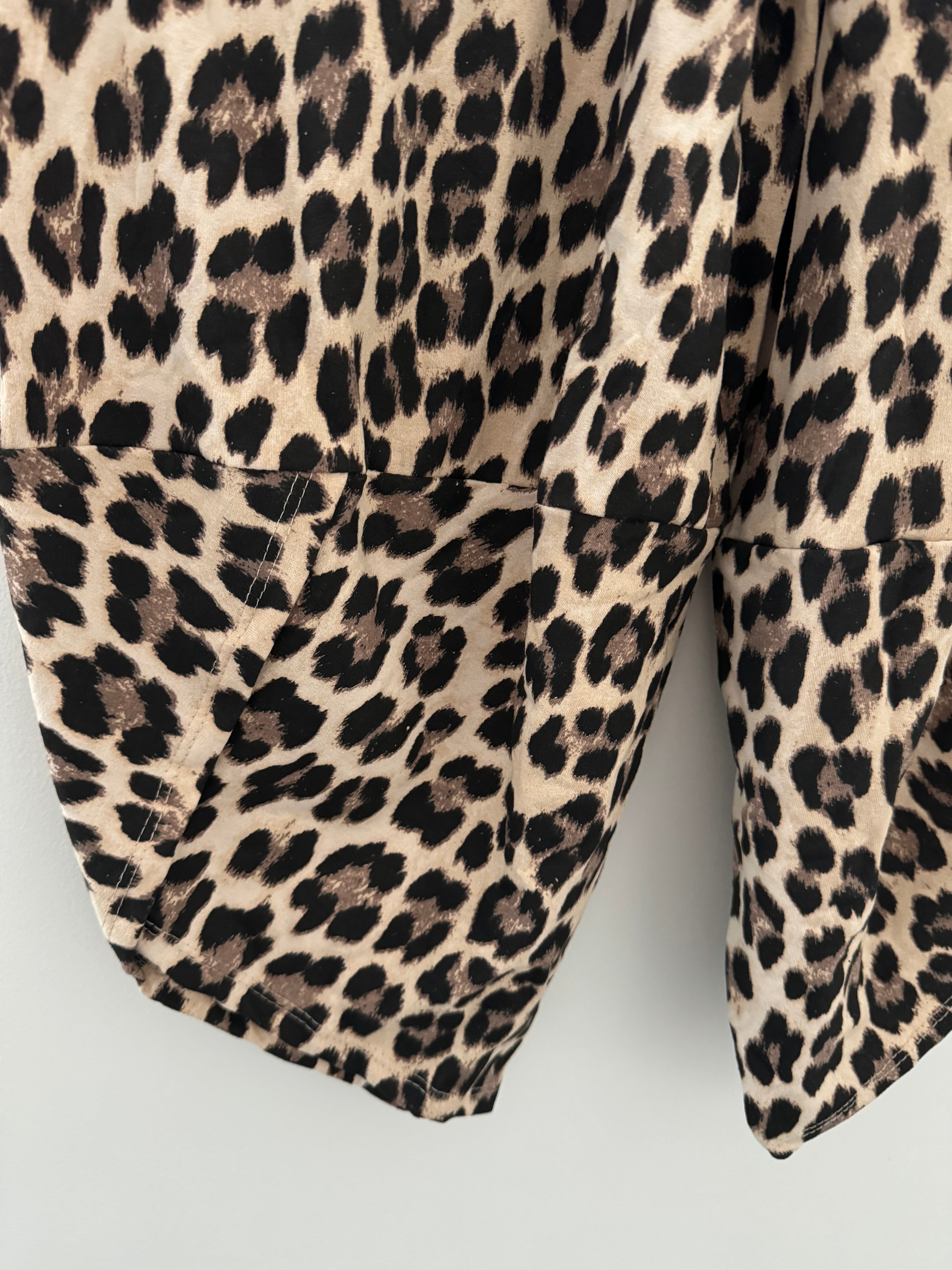 Barrel Stretch Trousers in Leopard