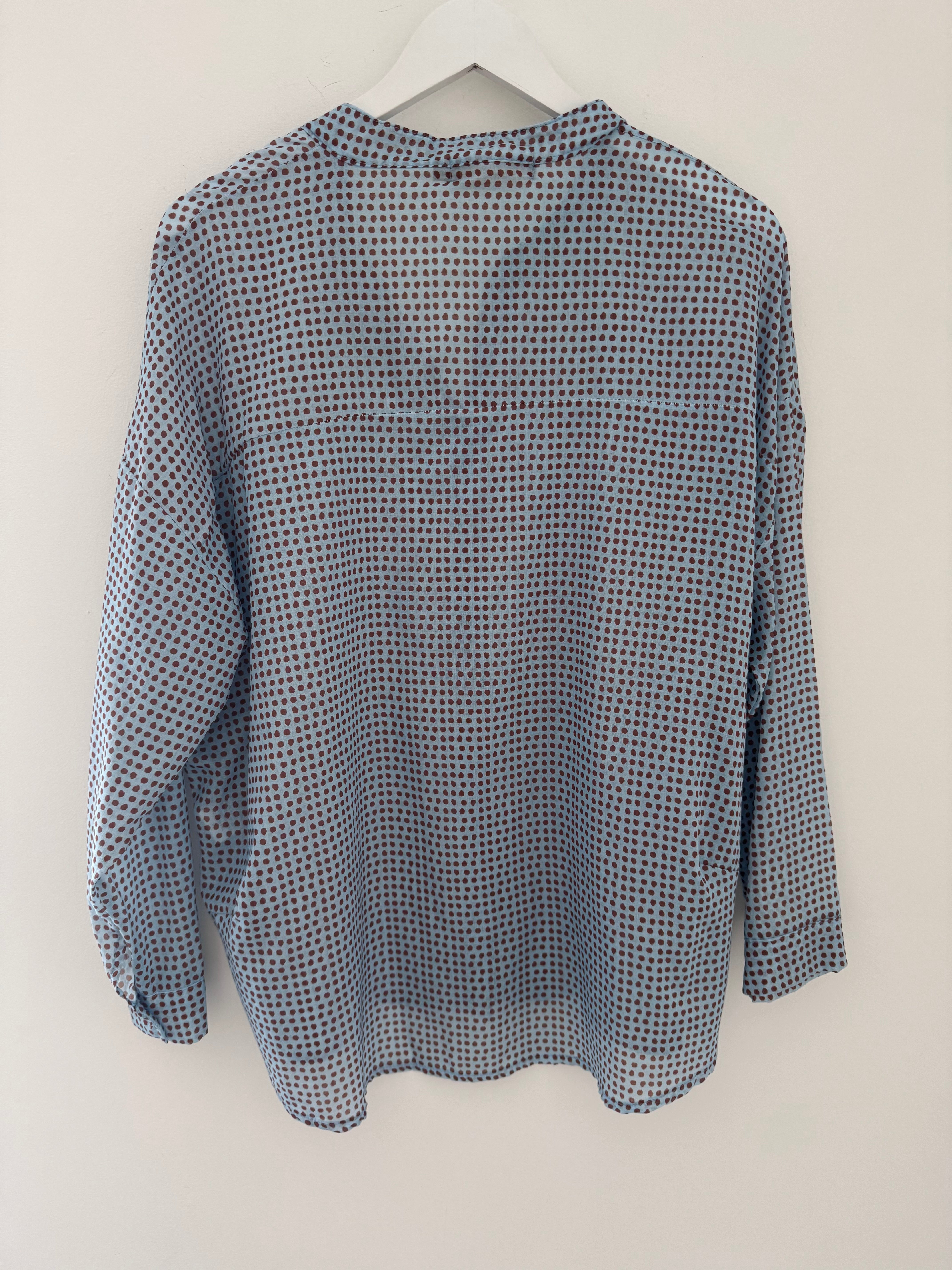 Lawn Cotton Dotty Shirt in Blue & Cocoa
