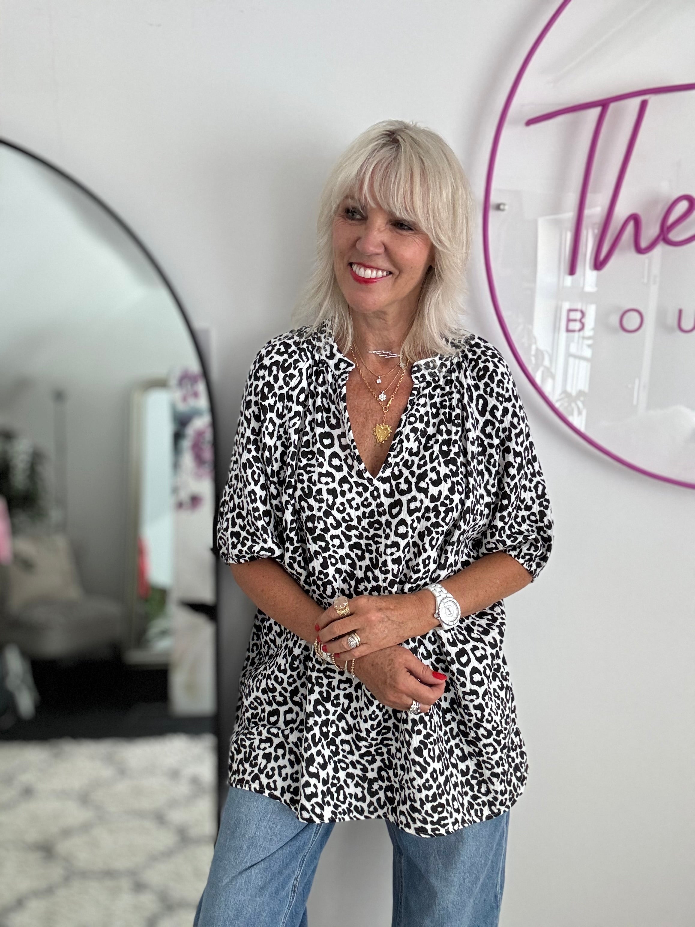 Oversized Cheesecloth Top in Classic Leopard
