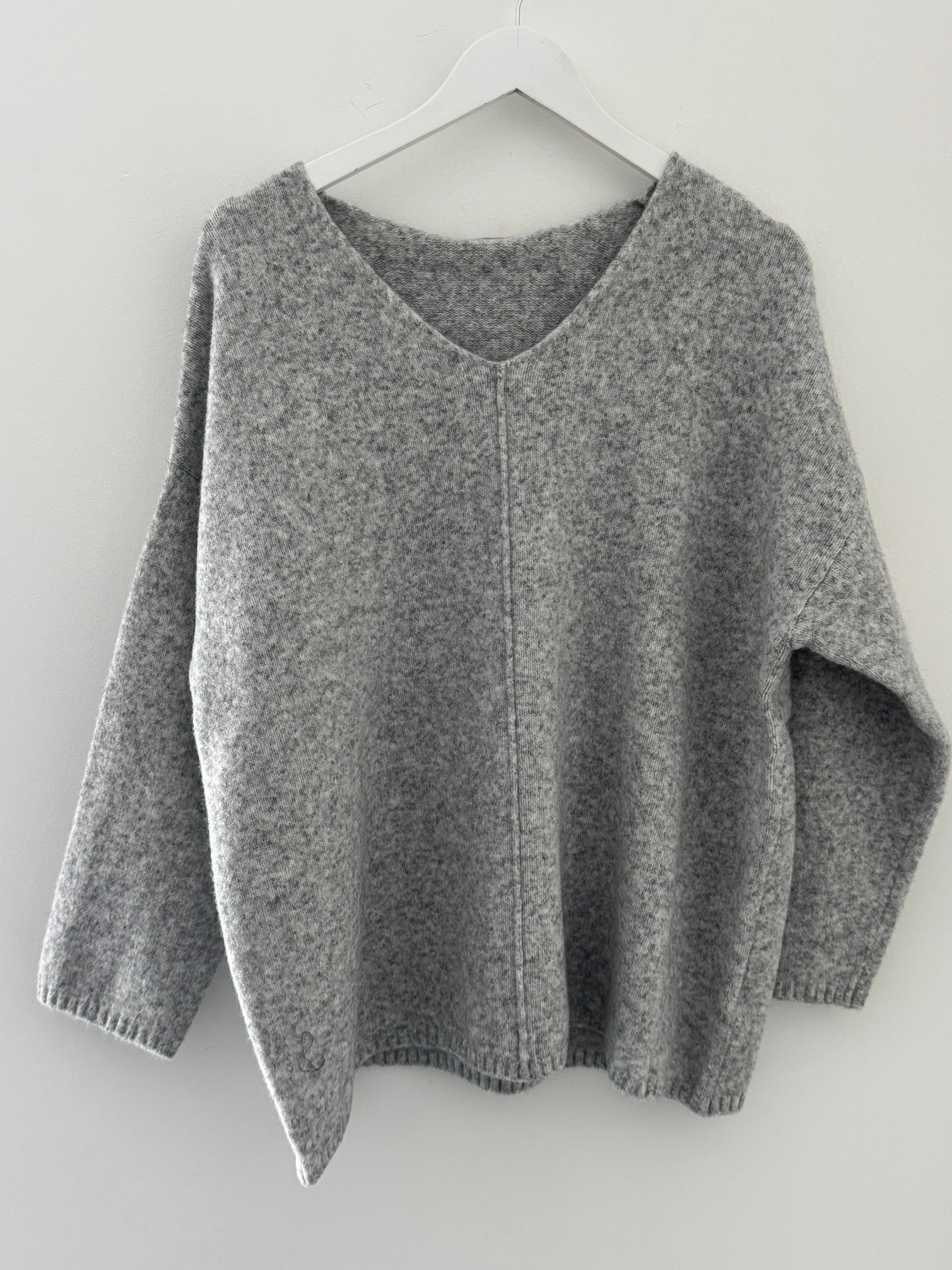 Seam Front V Neck Jumper in Marl Grey
