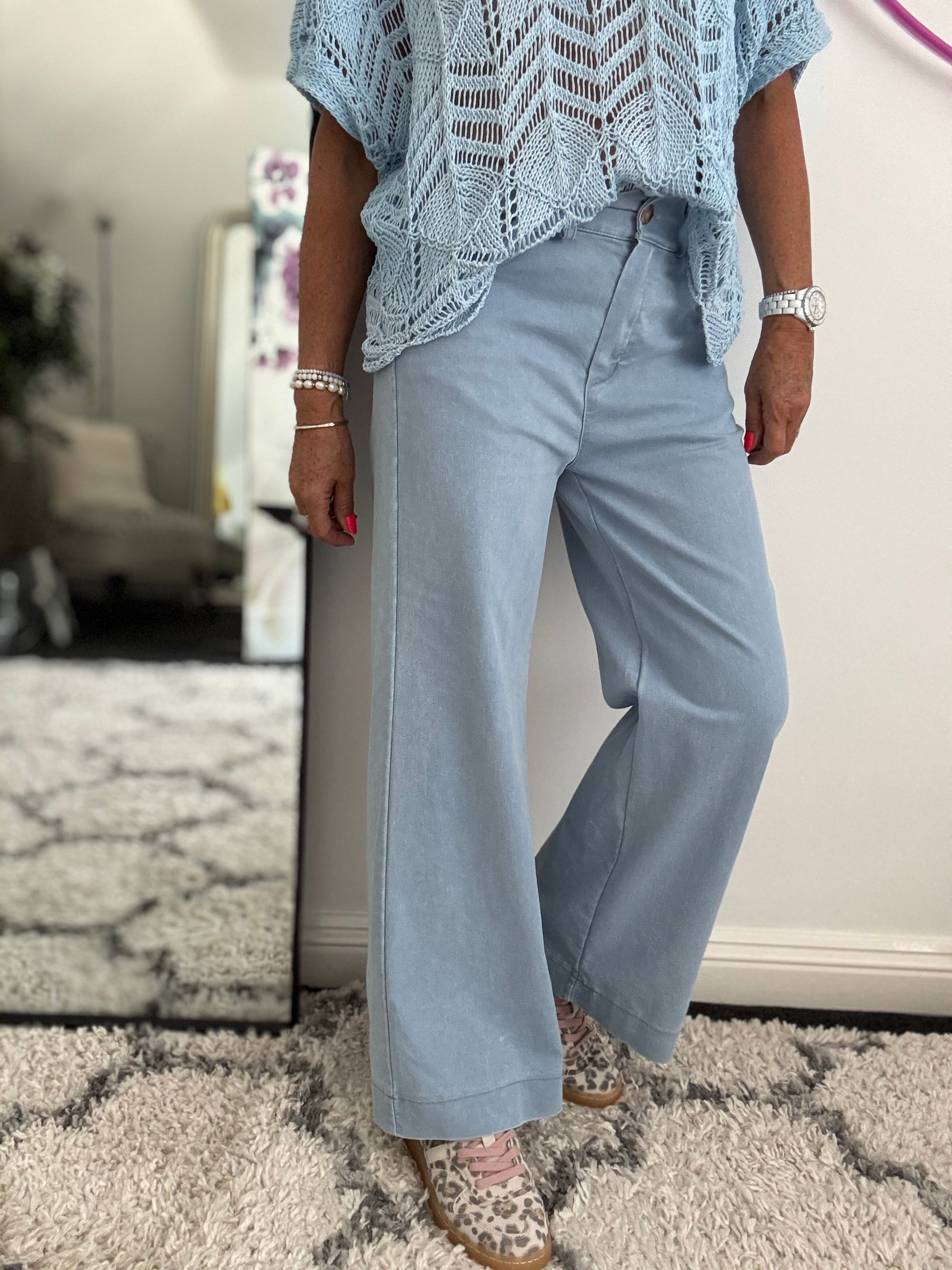 Relaxed Cotton Stretch Jeans with Elasticated Waist