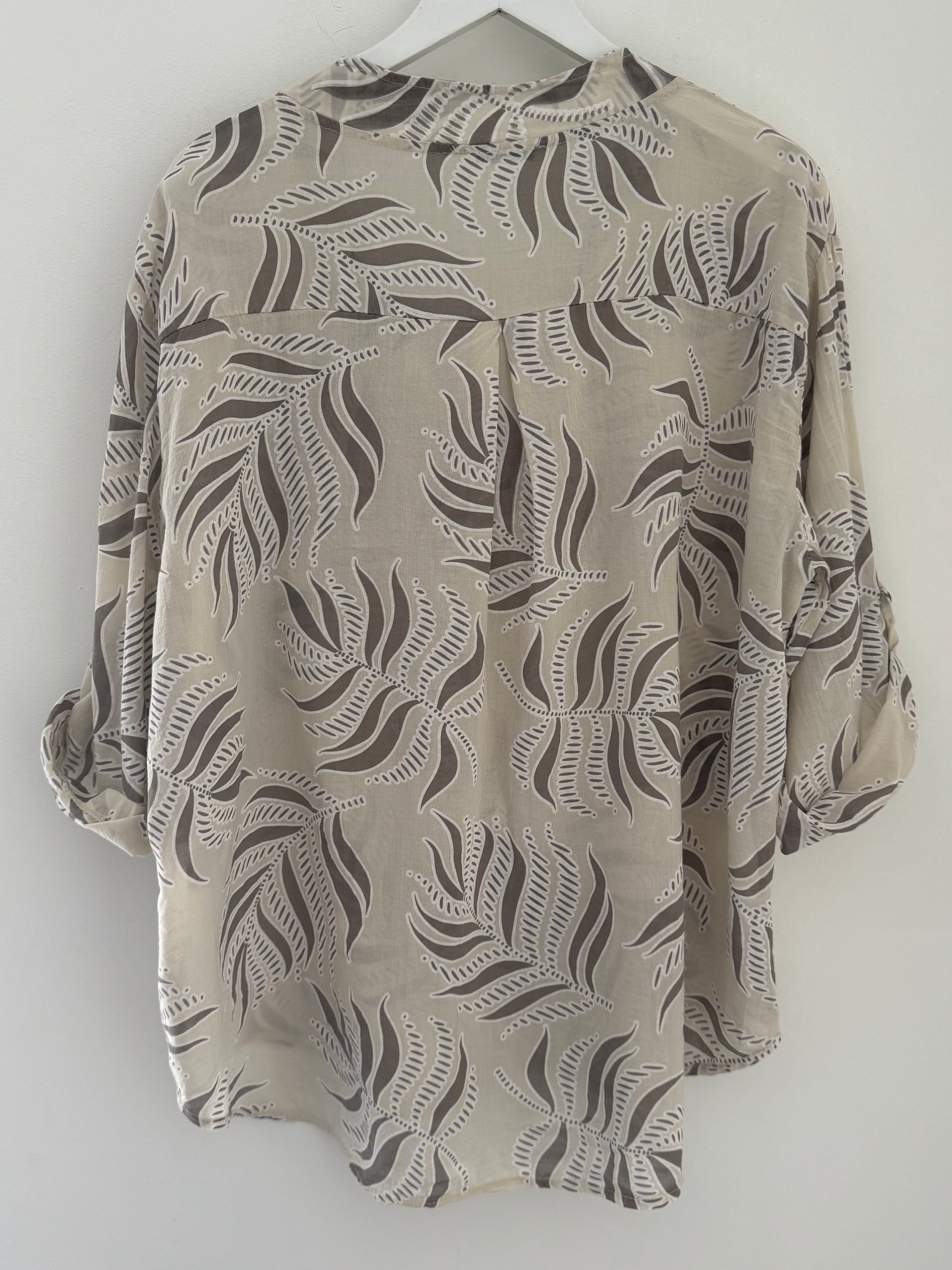 Fern Print Blouse in Stone