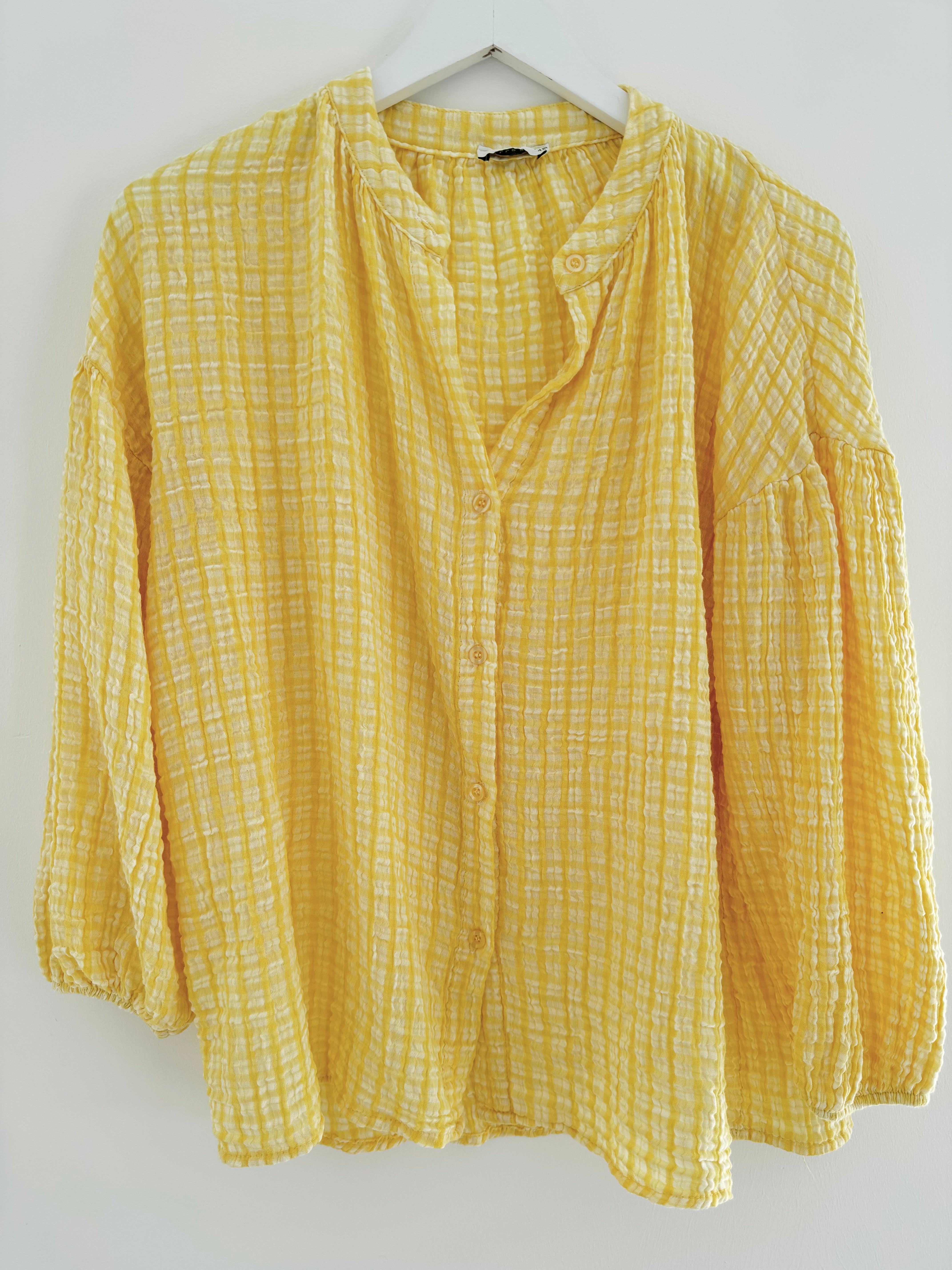 Gingham Seersucker Blouse in Lemon