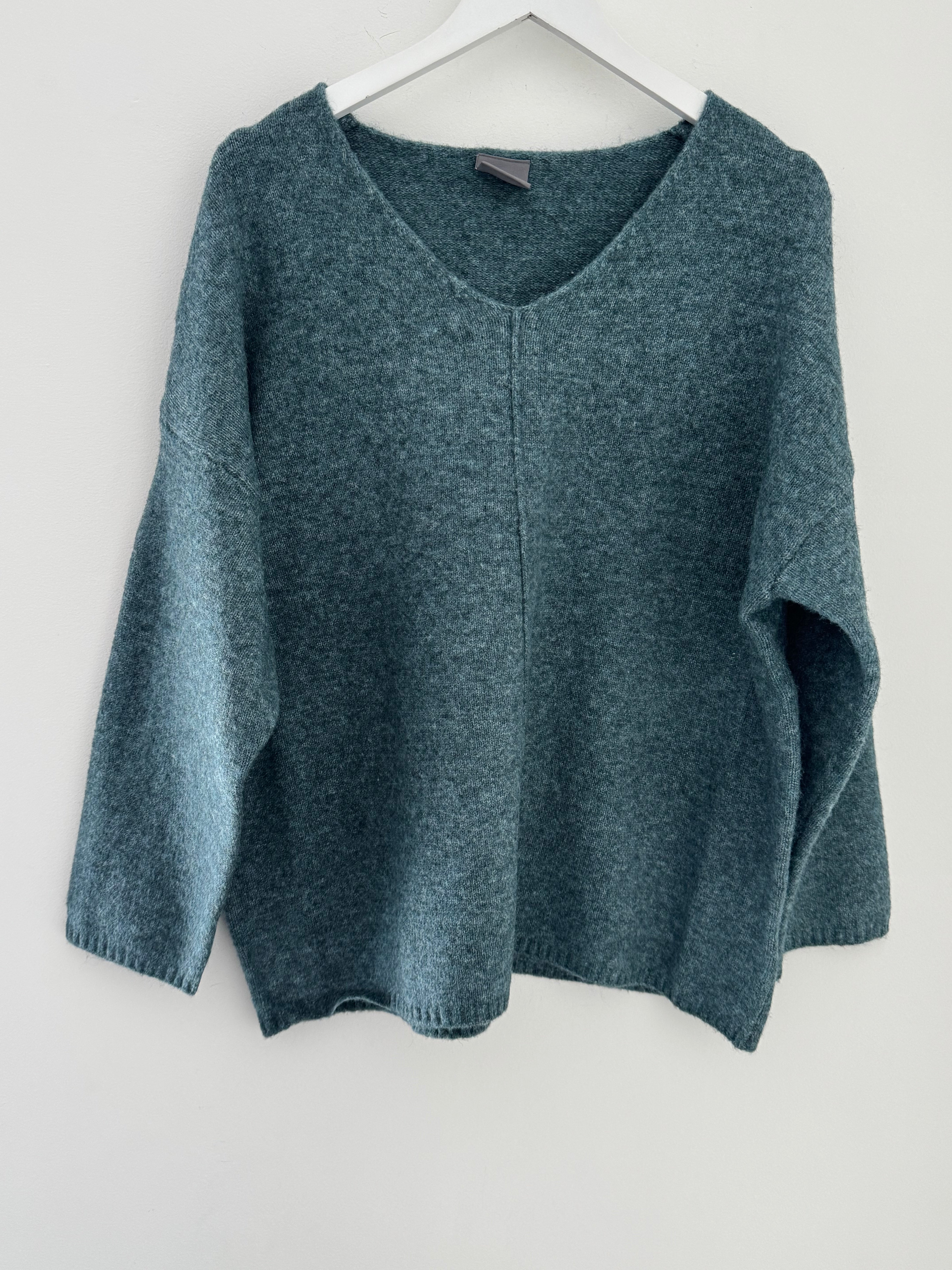 Seam Front V Neck Jumper in Sea Green