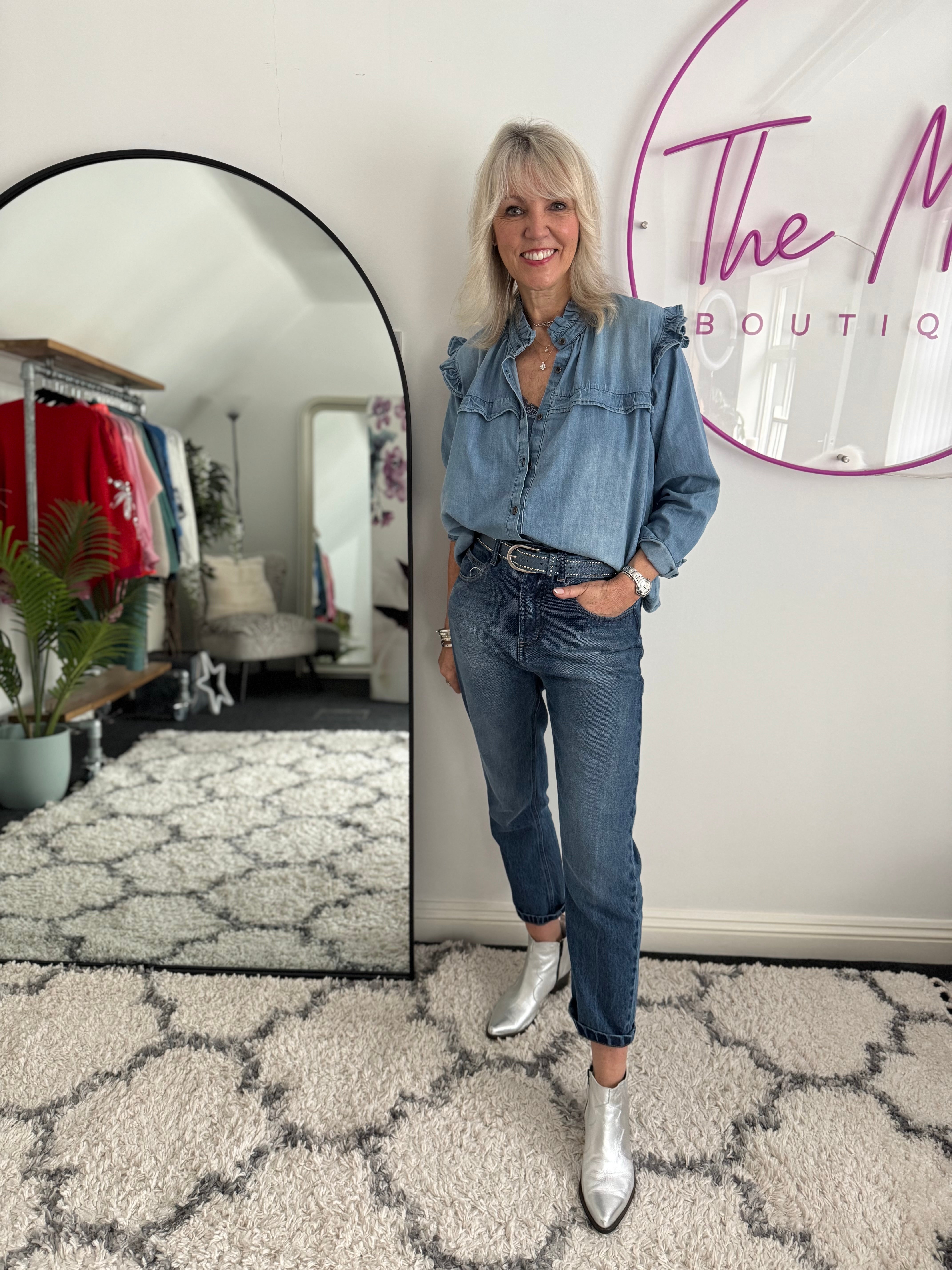 Slim Boyfriend Jeans in Mid Denim