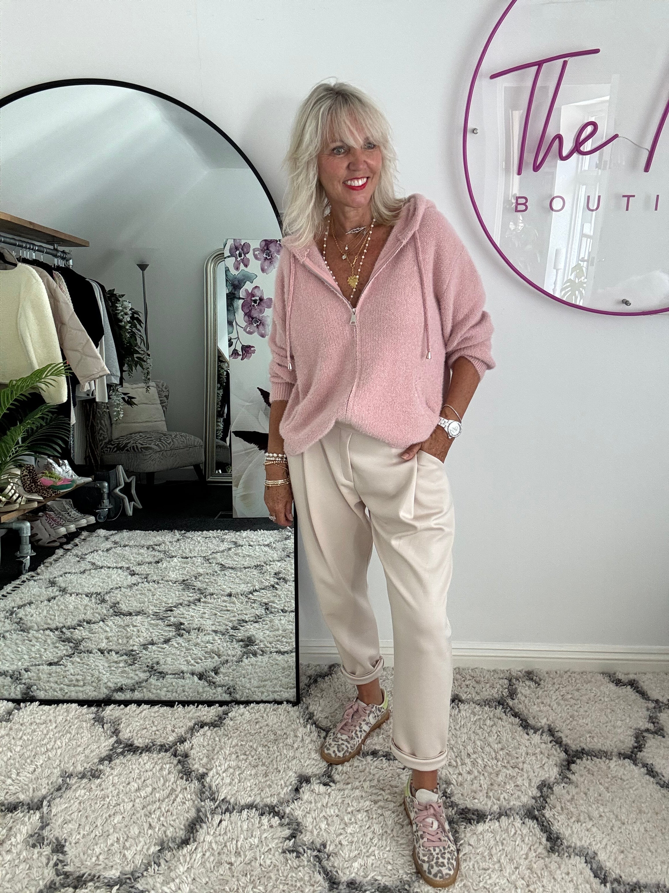 Soft Hooded Knit with Pockets in Pink