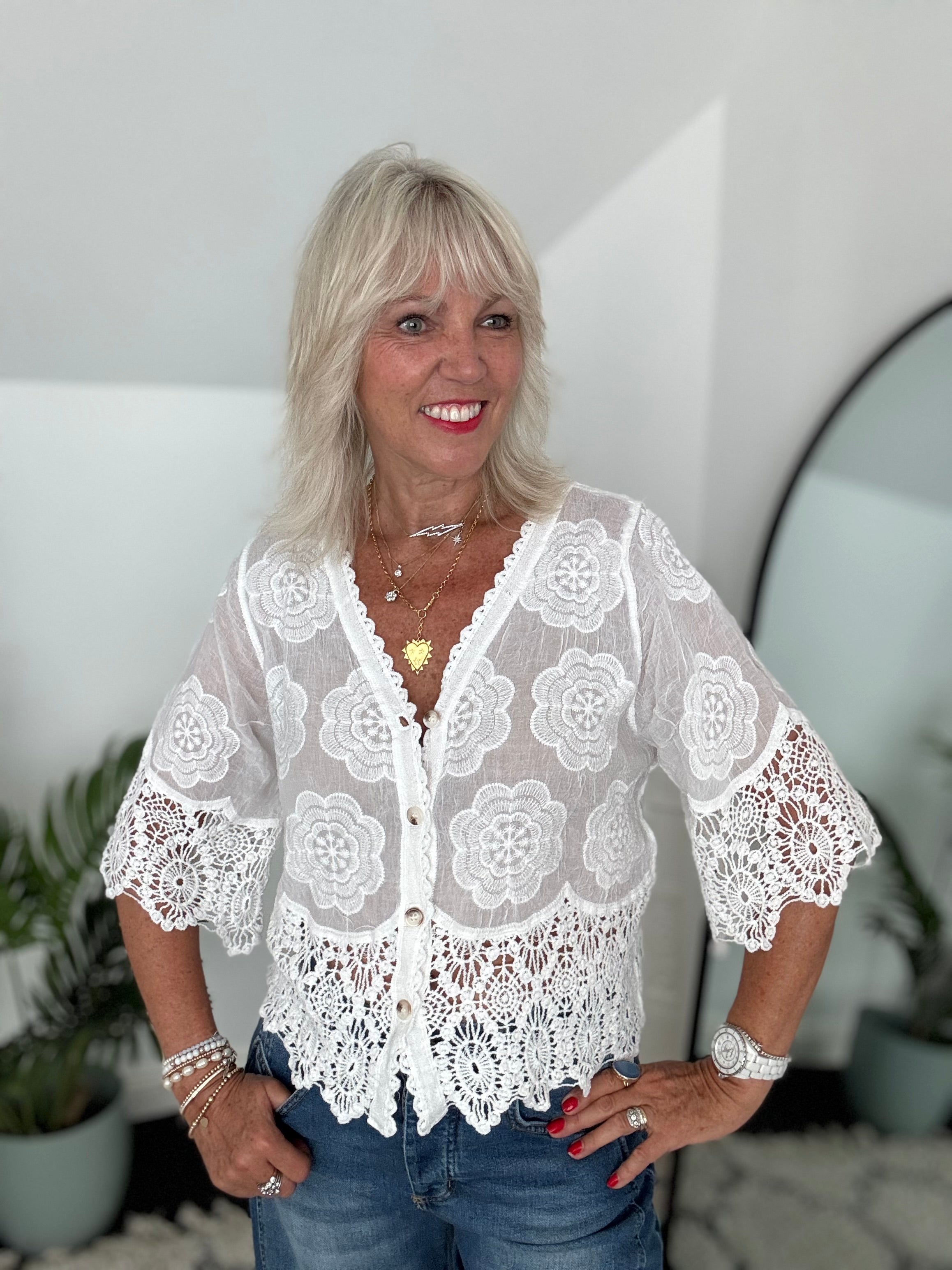 Embroidered Buttoned Top in White
