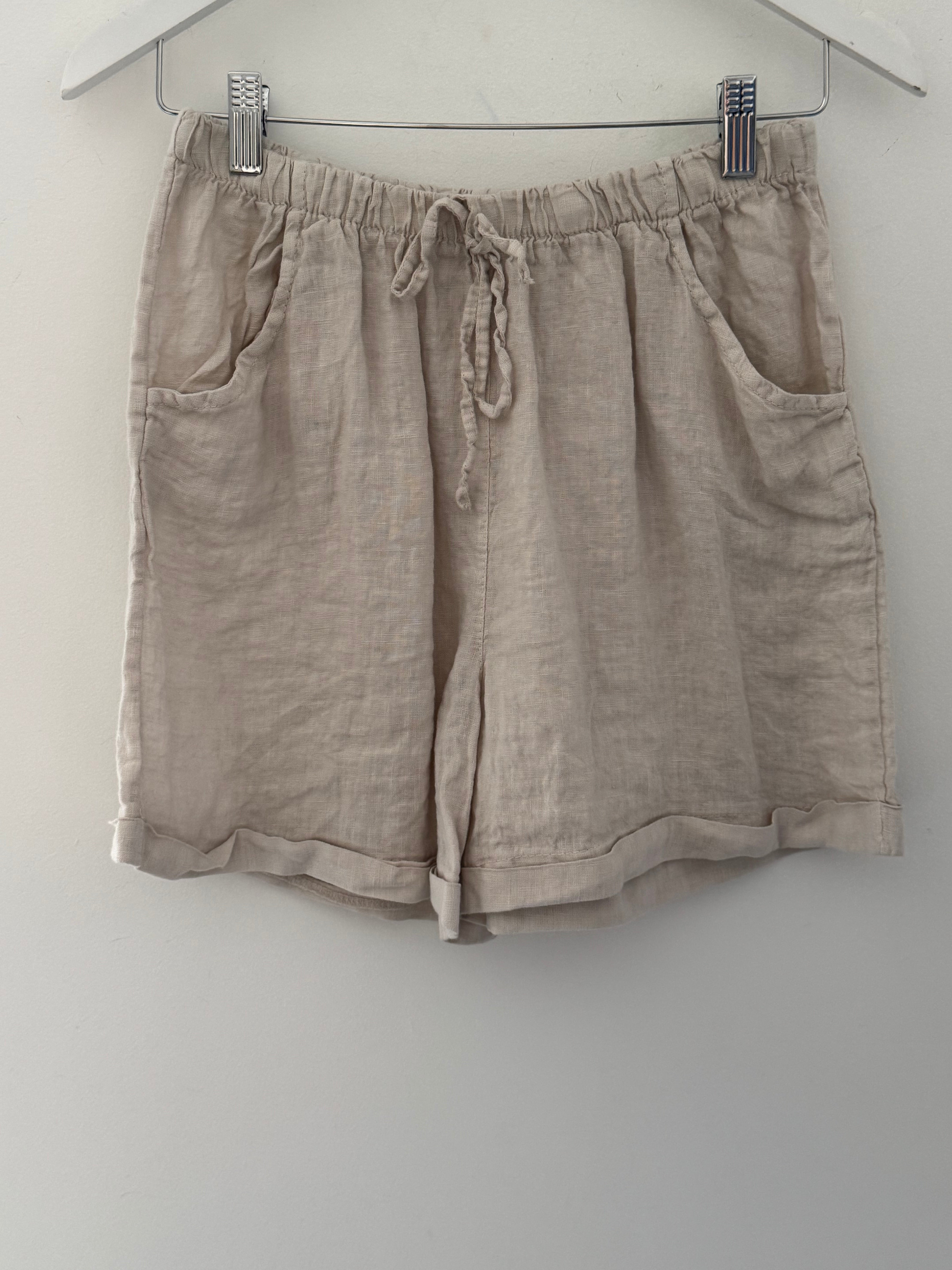 Linen Shorts in Stone