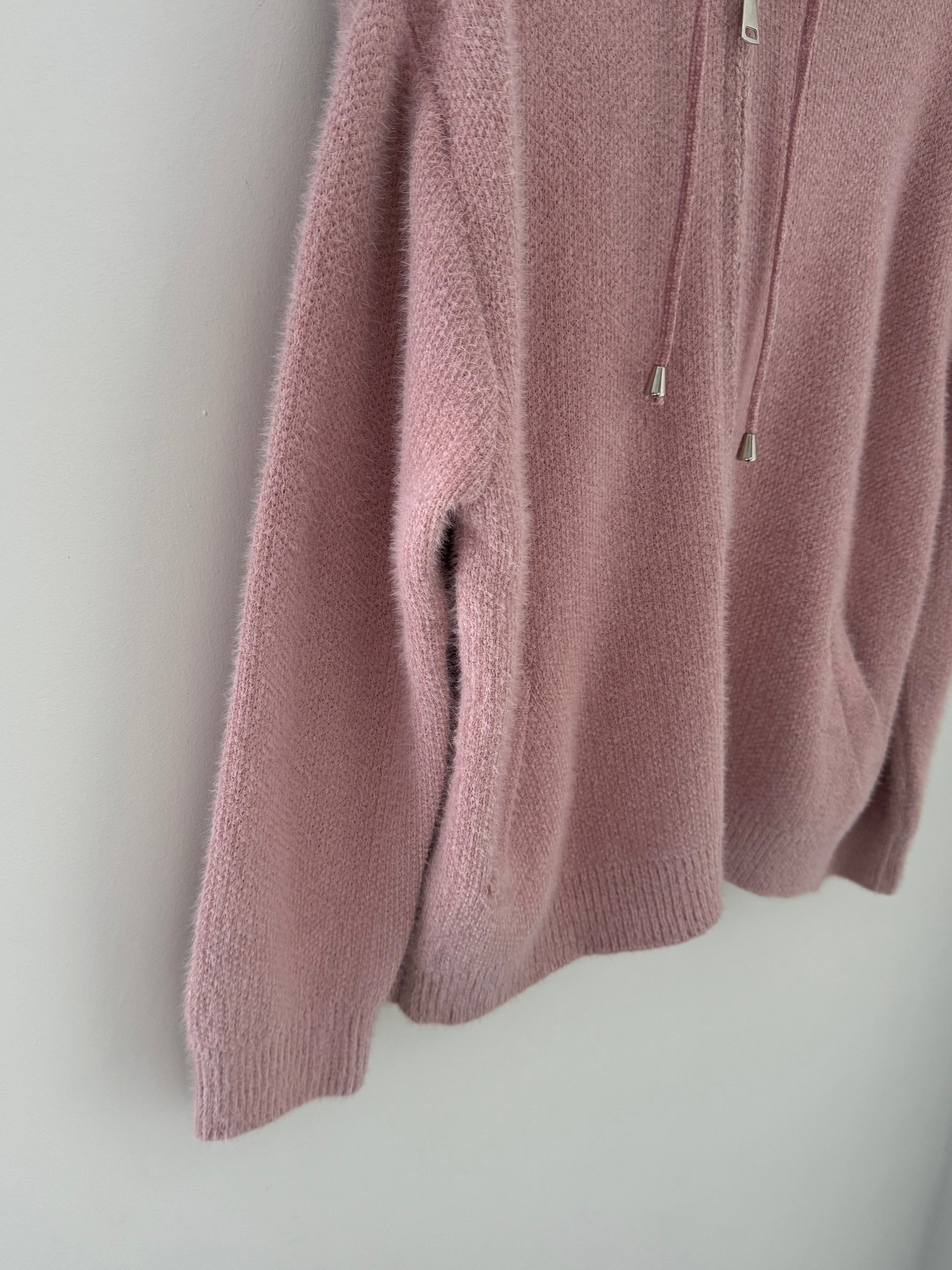 Soft Hooded Knit with Pockets in Pink