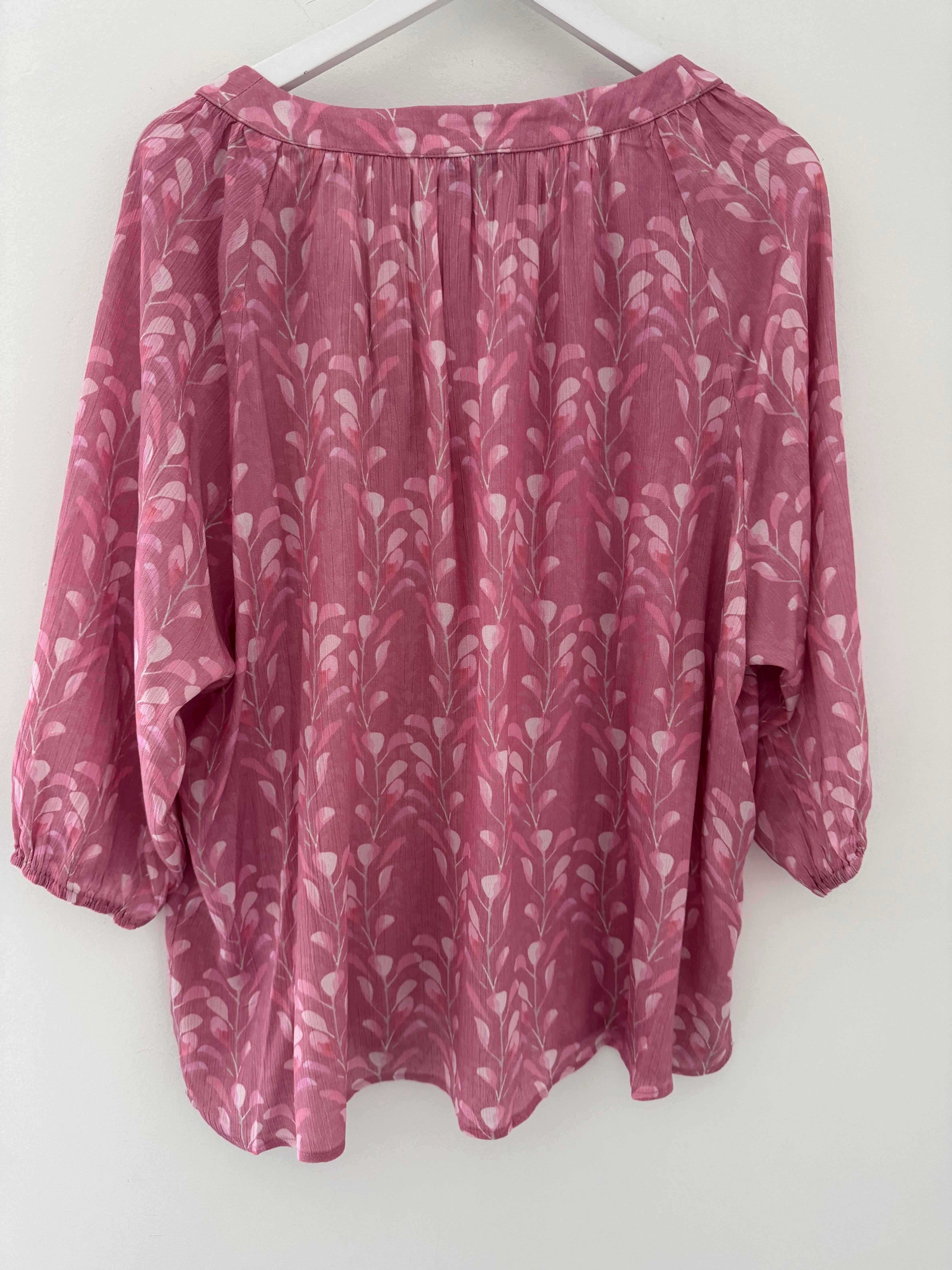 Leaf Print Blouse in Pink