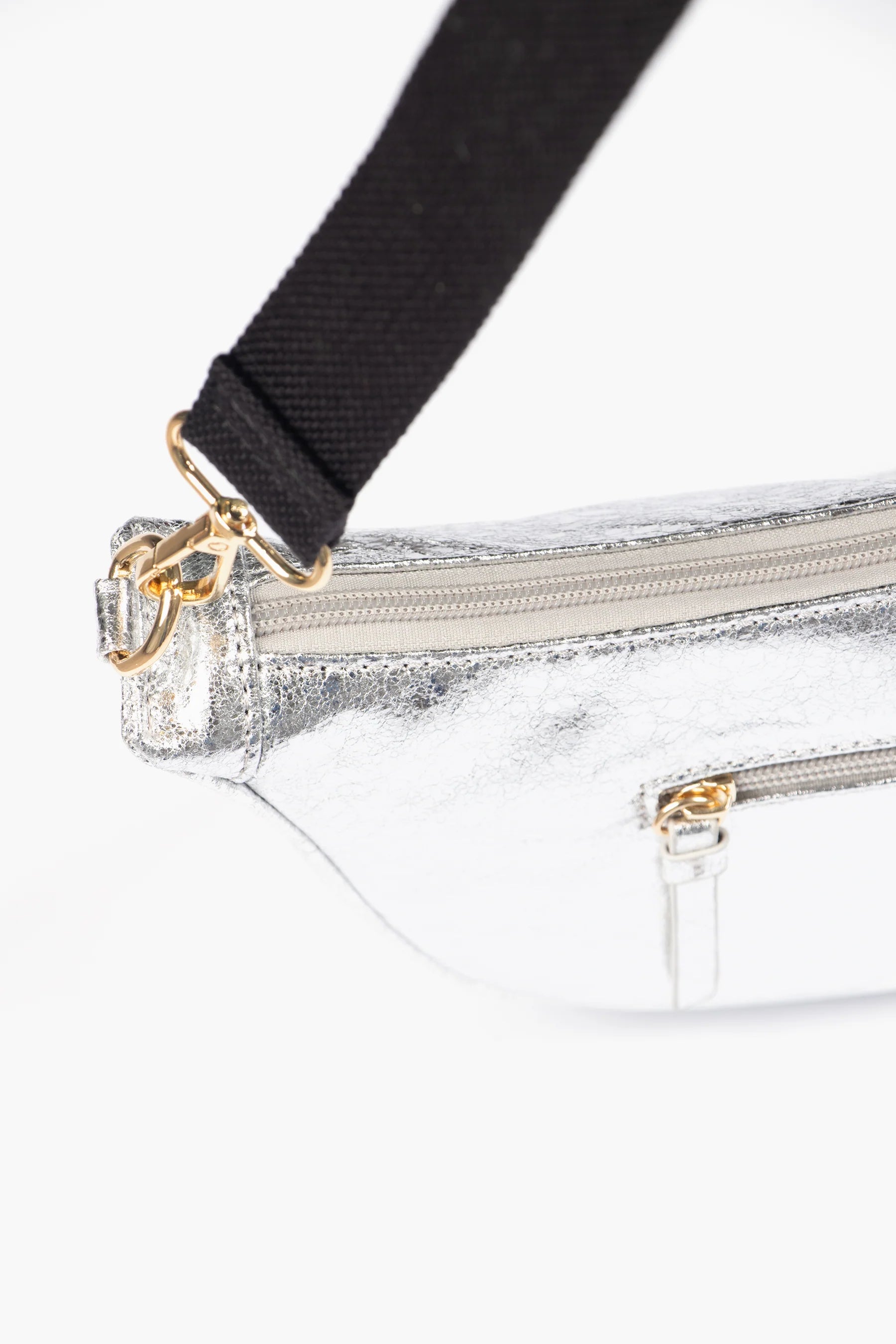 Vegan Leather Crossbody Bag in Cracked Silver