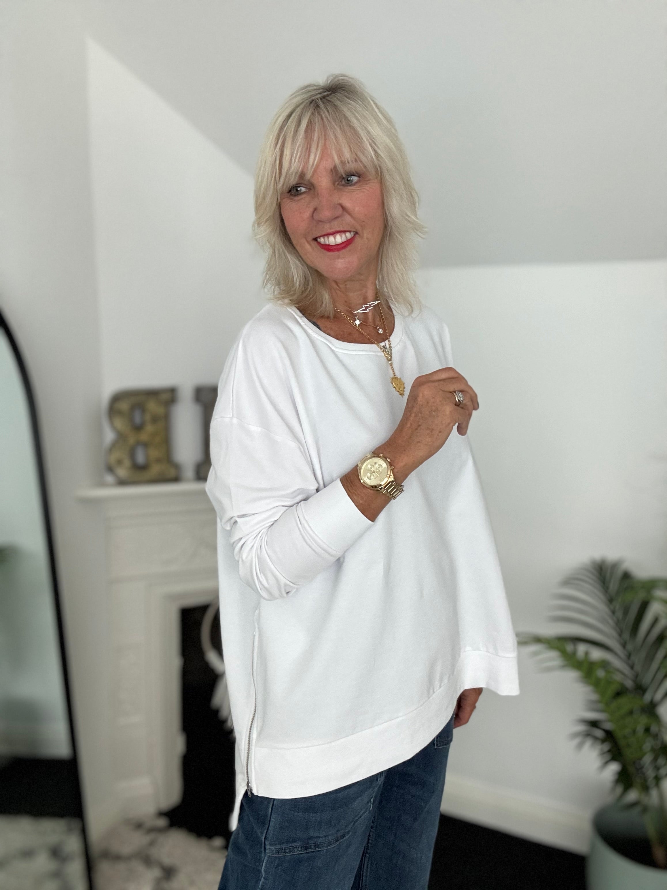 Zipped Sweatshirt in White