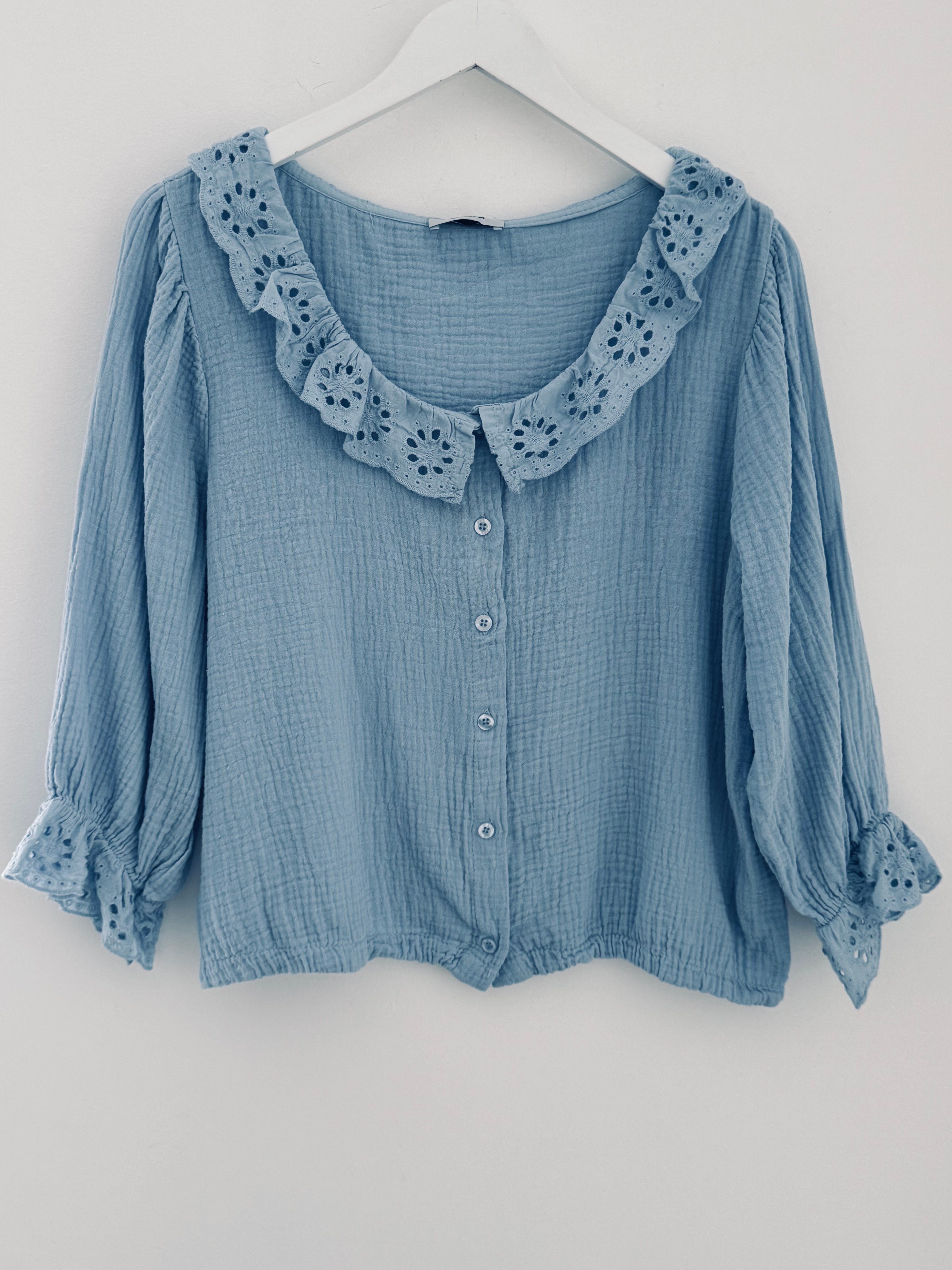 Cheesecloth Blouse with Broderie Collar in Blue
