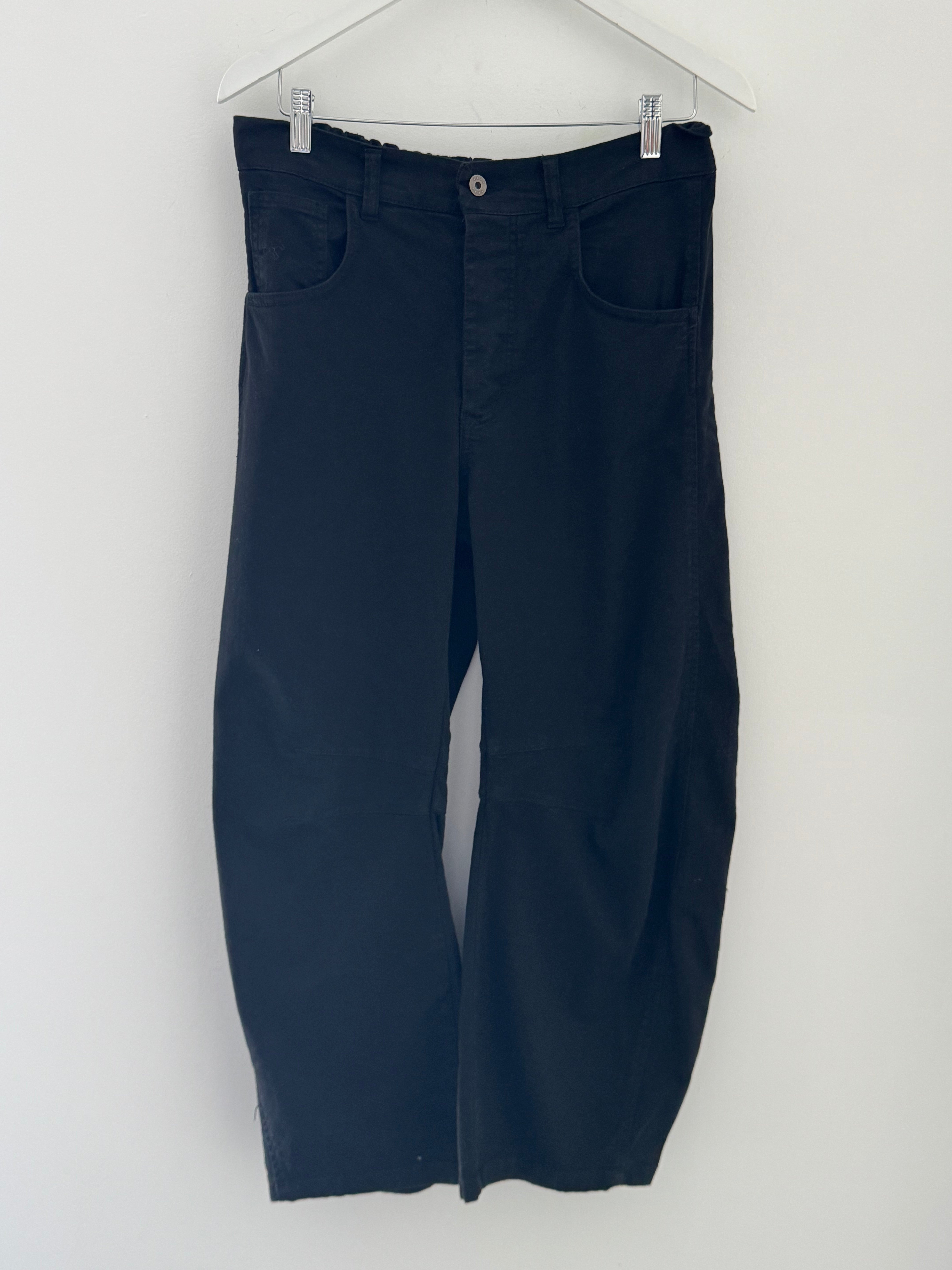 Barrel Leg Jeans with Elasticated Waist in Black