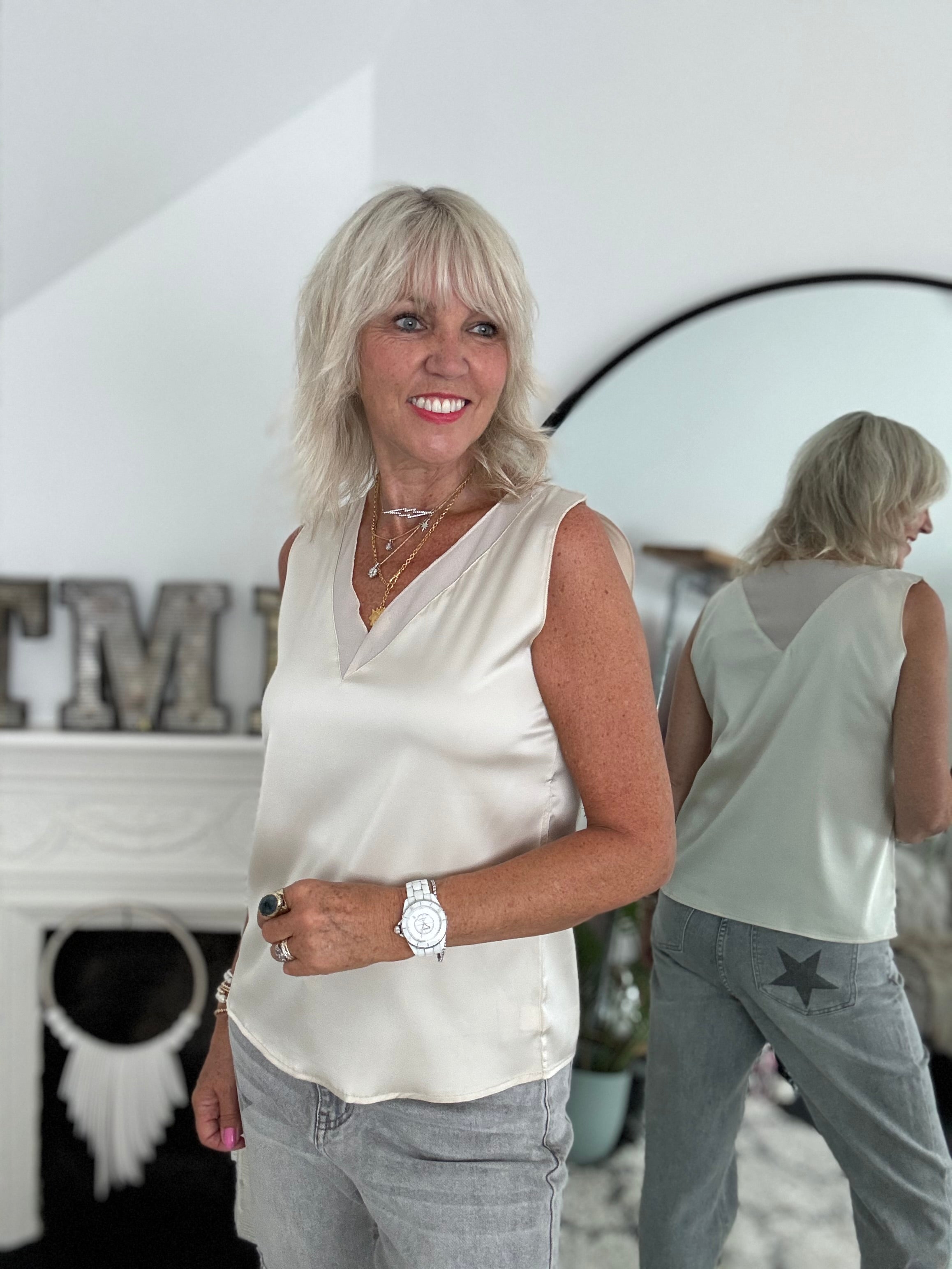 Silky V Neck Vest in Champagne
