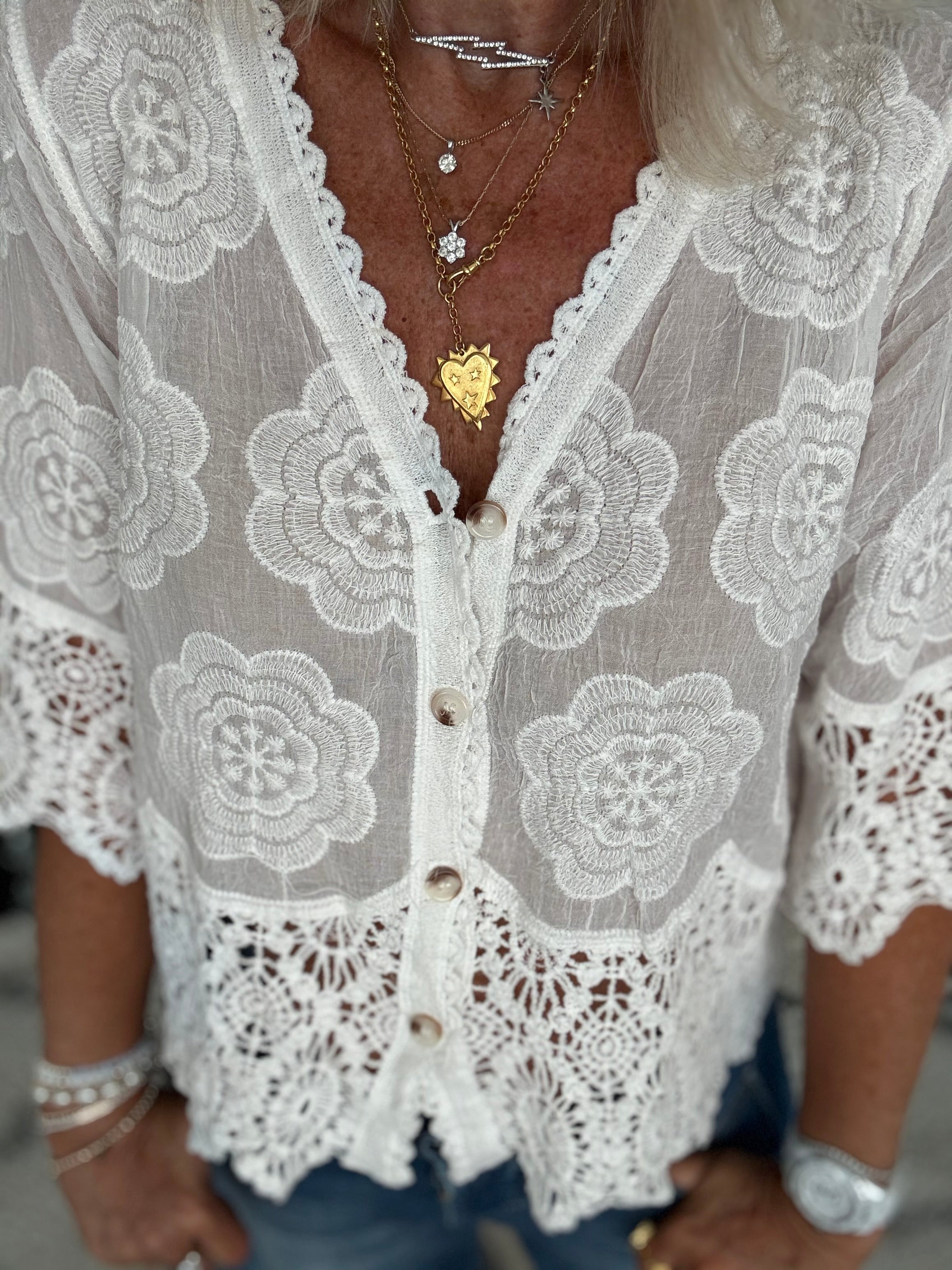 Embroidered Buttoned Top in White