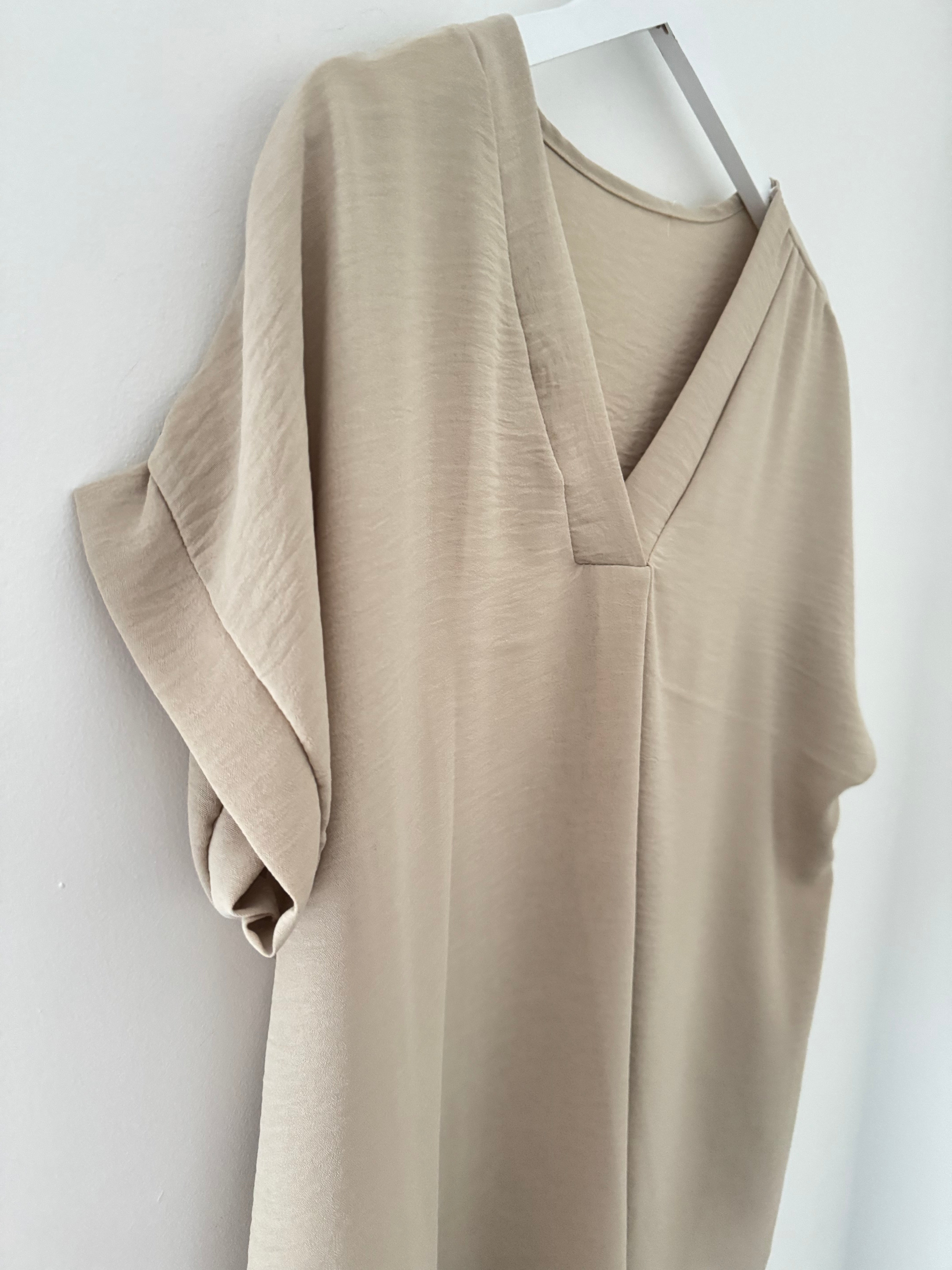 Simple Crepe Top in Stone