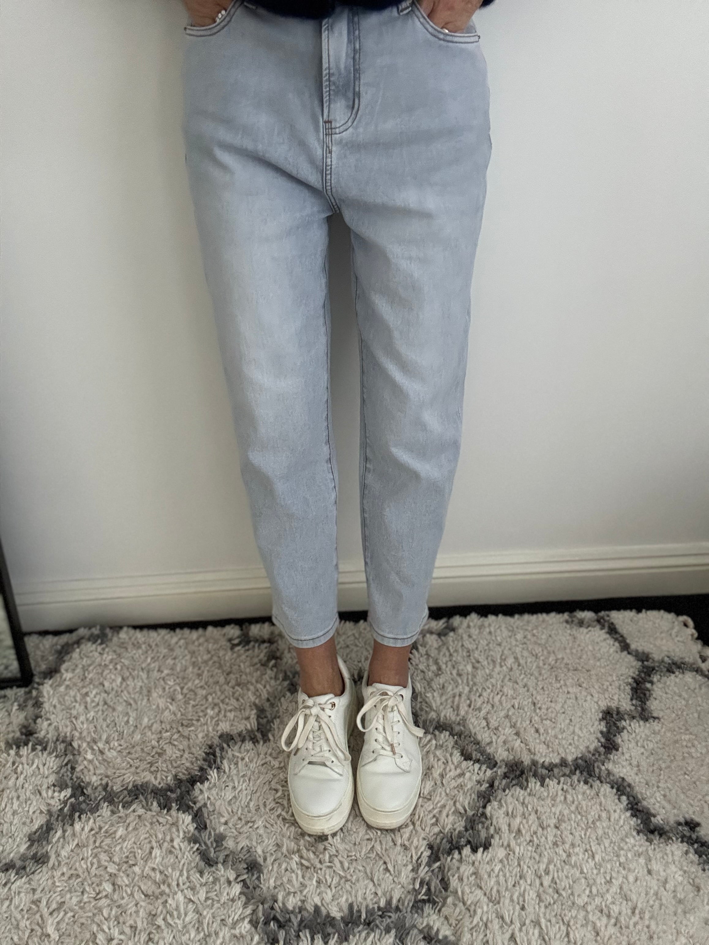 Slim Stretch Boyfriend Jeans in Light Denim