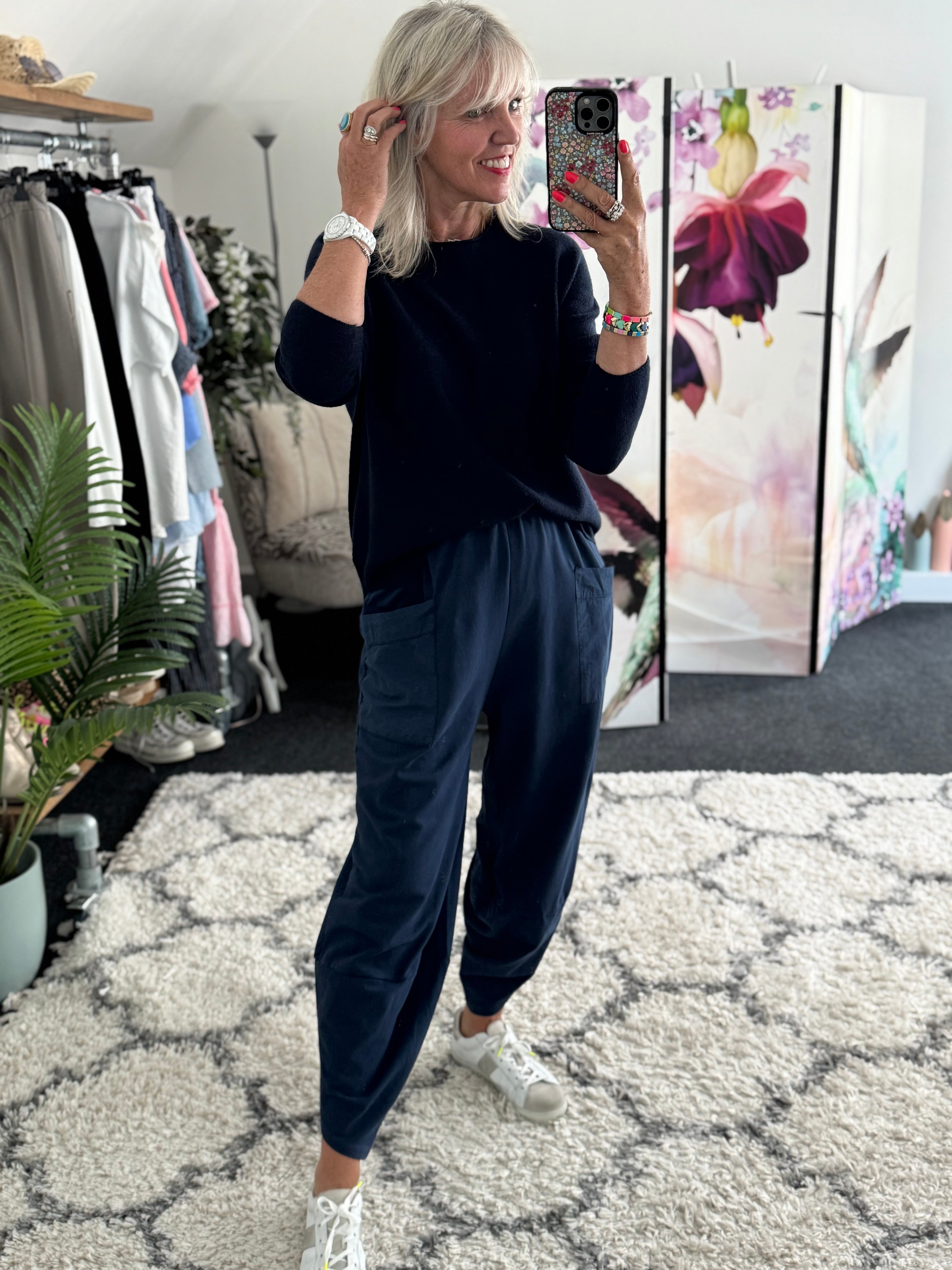 Barrel Shape Cotton Jersey Trousers in Navy