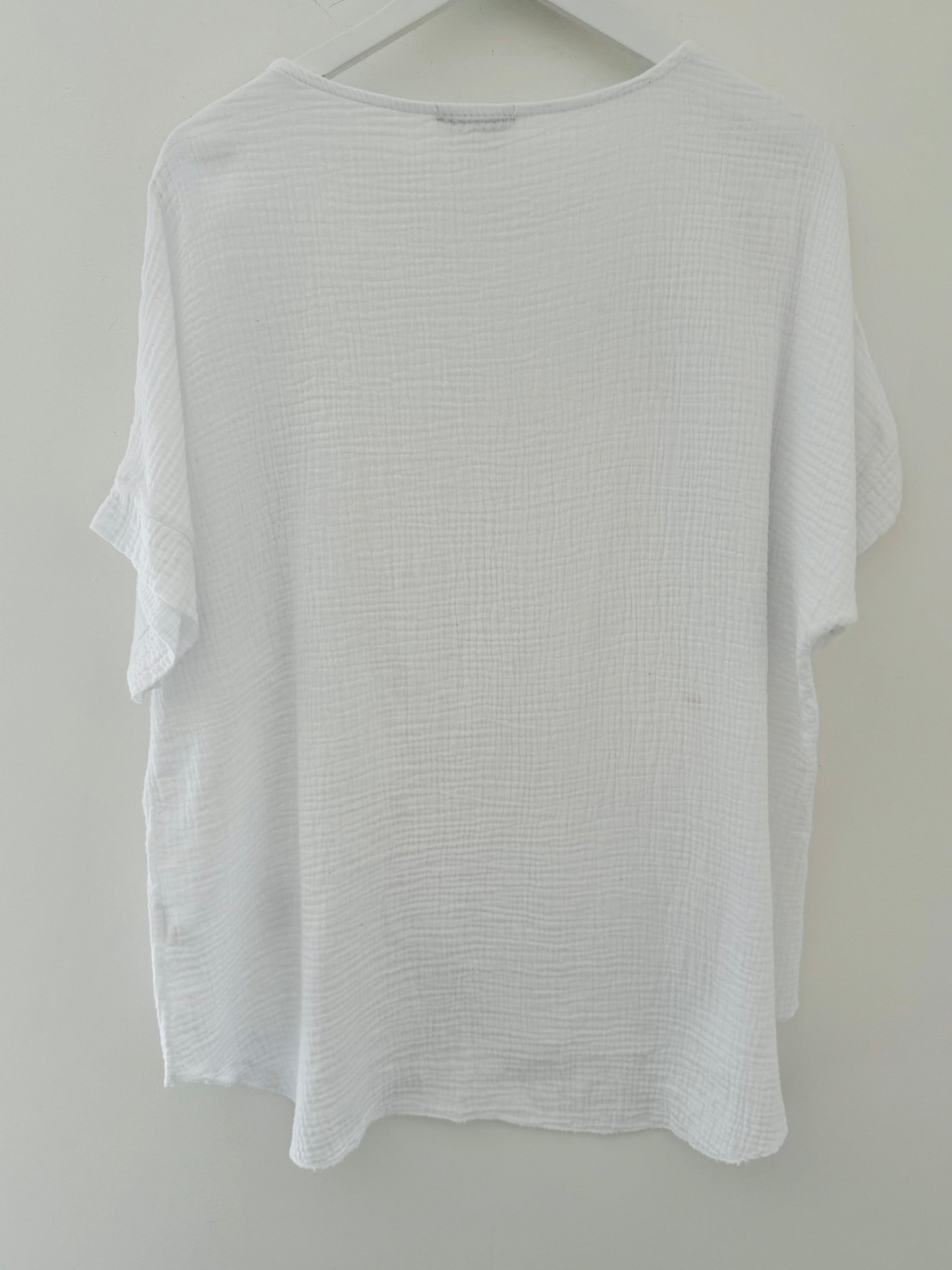 Simple Cheesecloth Top in White