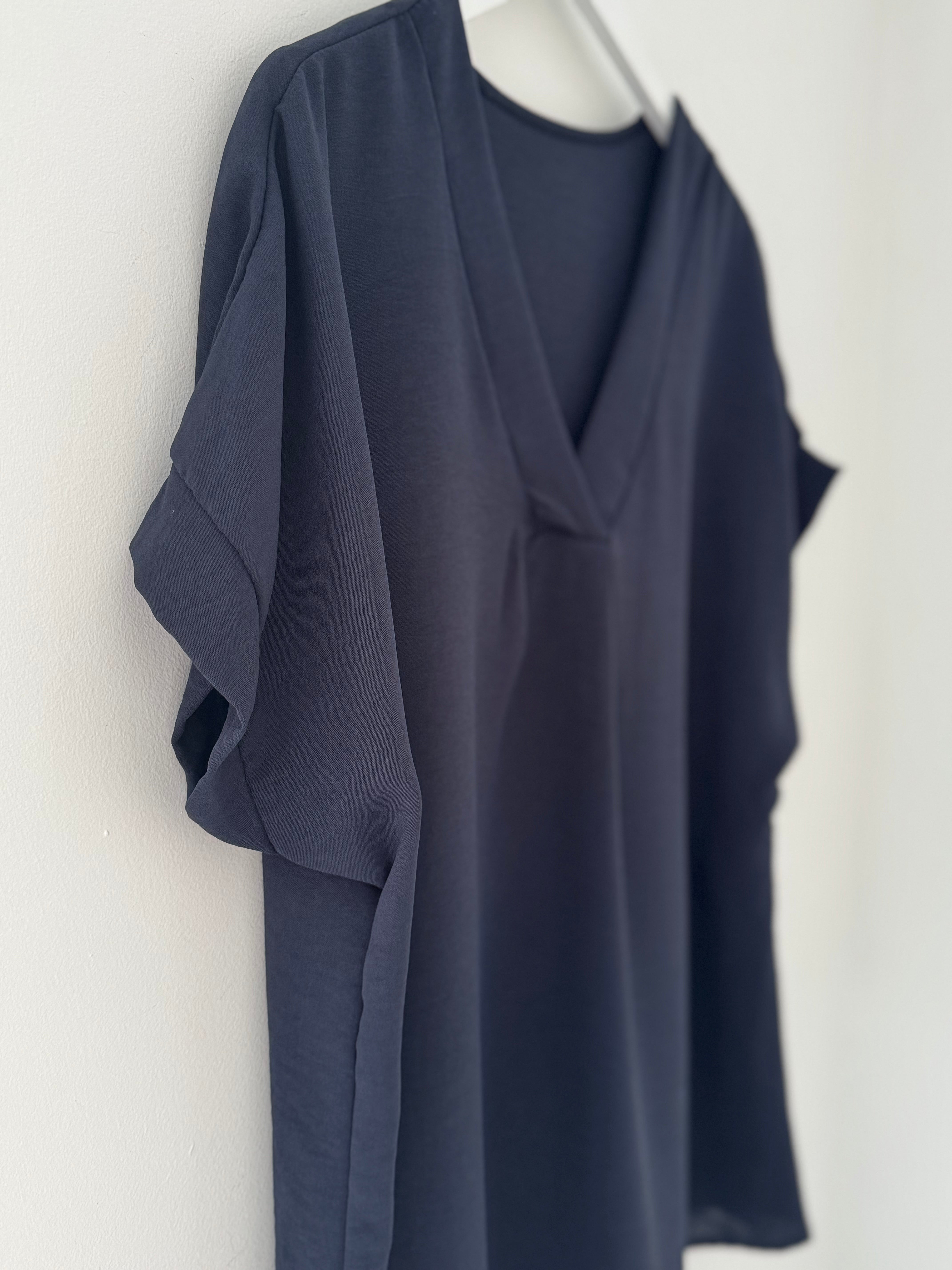 Simple Crepe Top in Ink