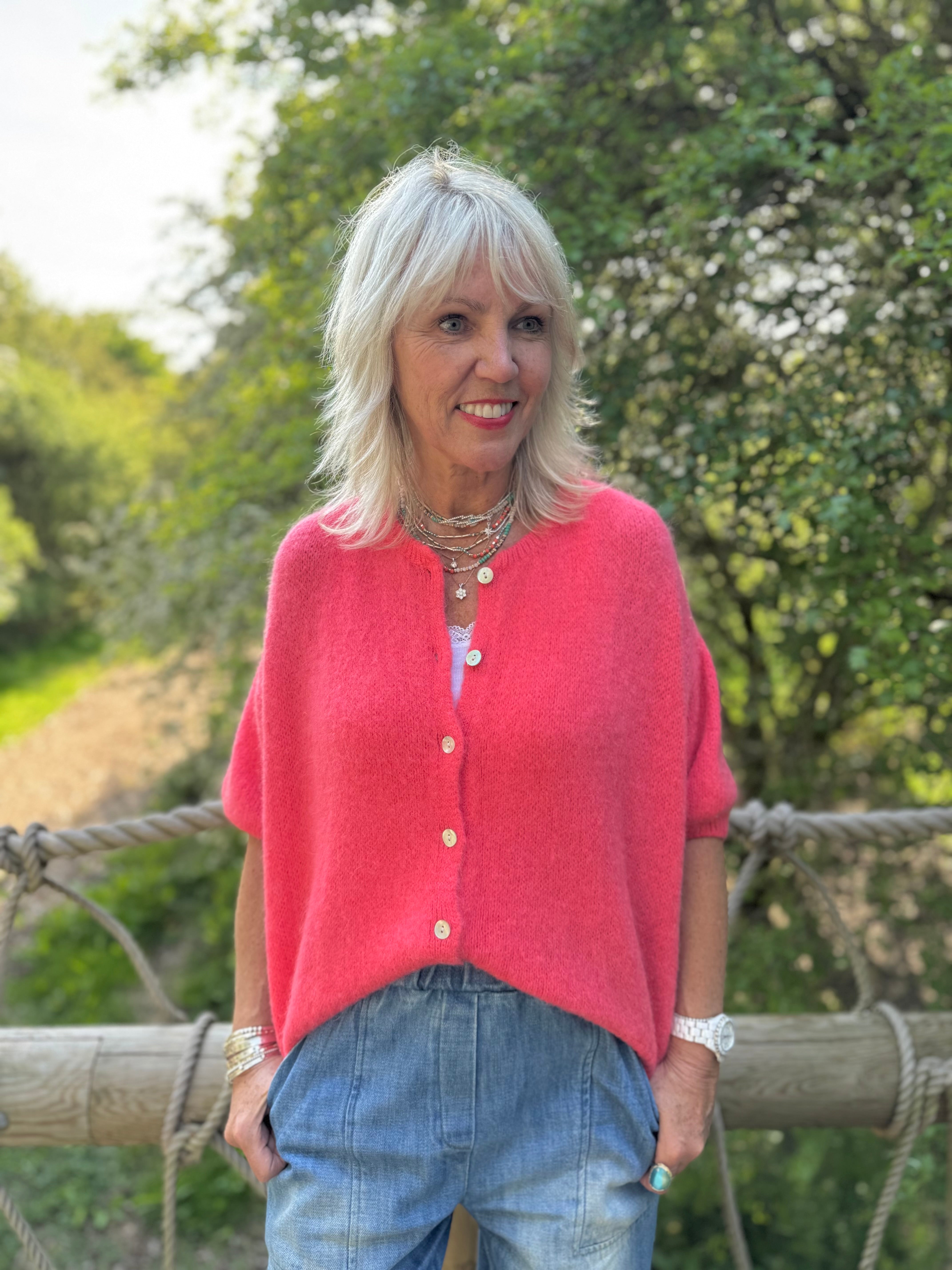 Cropped Sleeve Buttoned Cardi in Coral